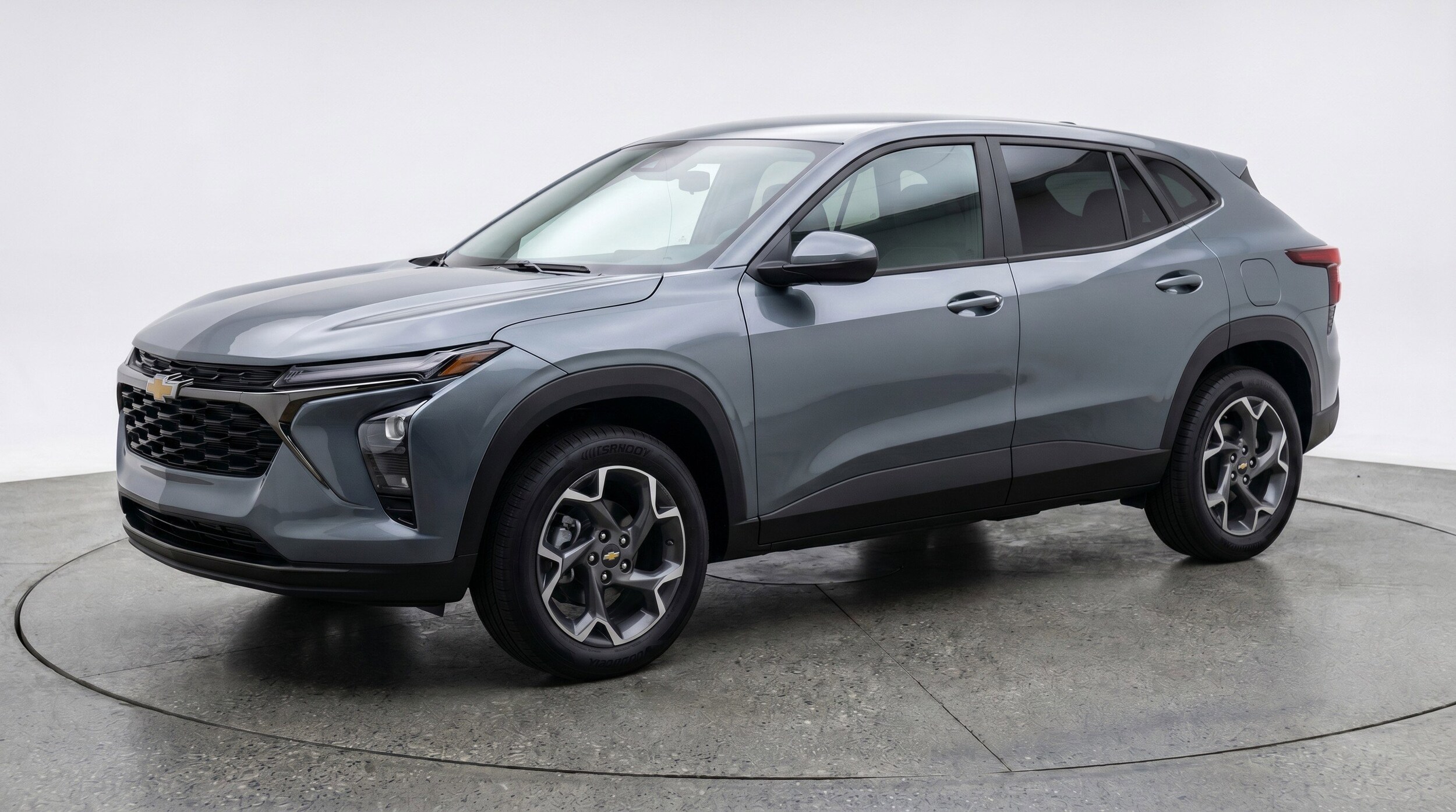 Thumbnail: 2025 Chevrolet Trax - 3