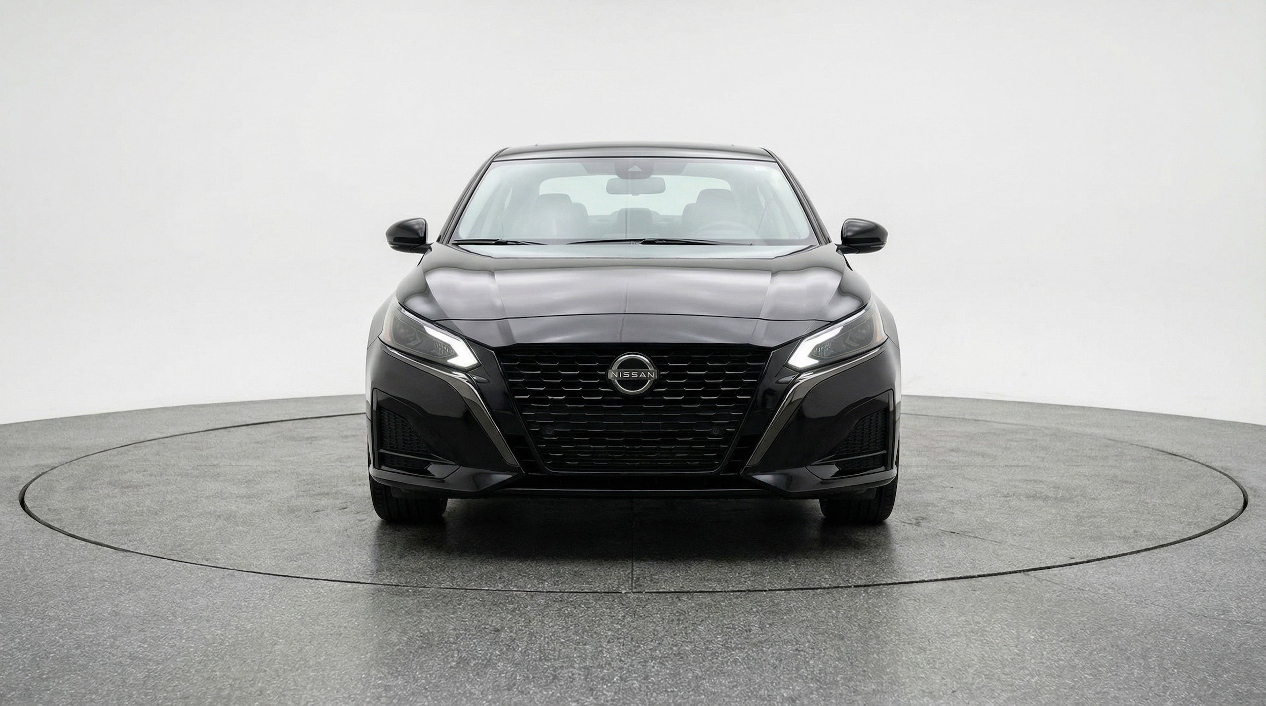 Thumbnail: 2025 Nissan Altima - 2