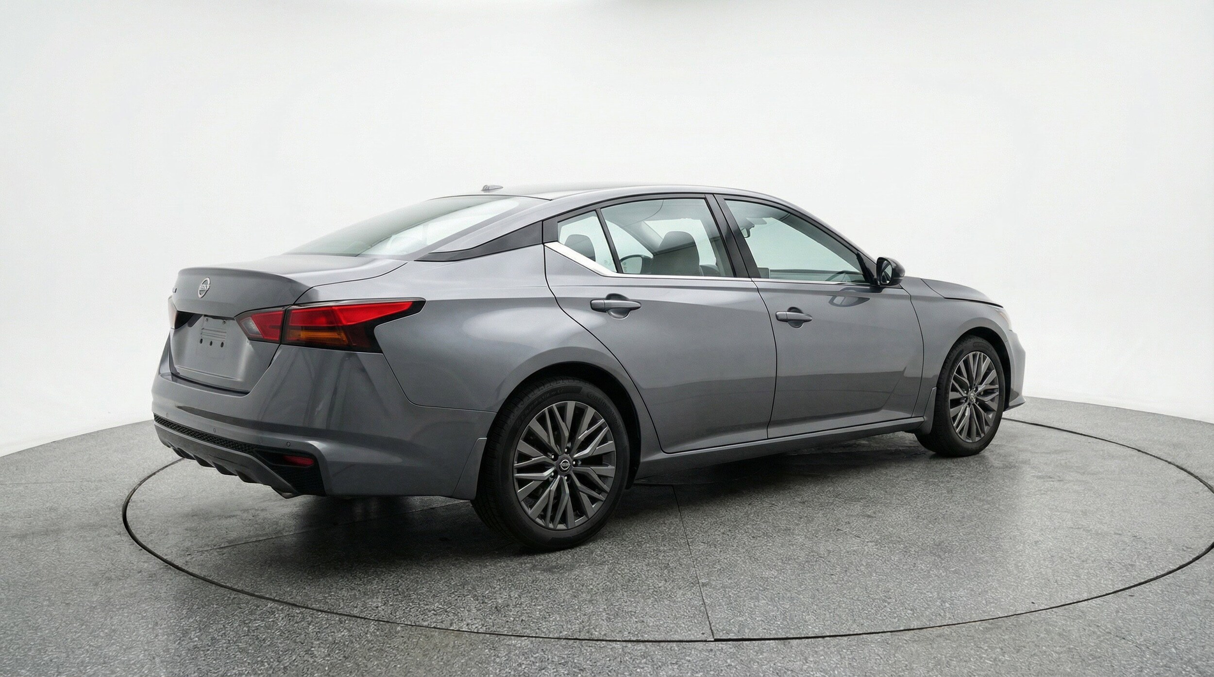 Thumbnail: 2025 Nissan Altima - 9