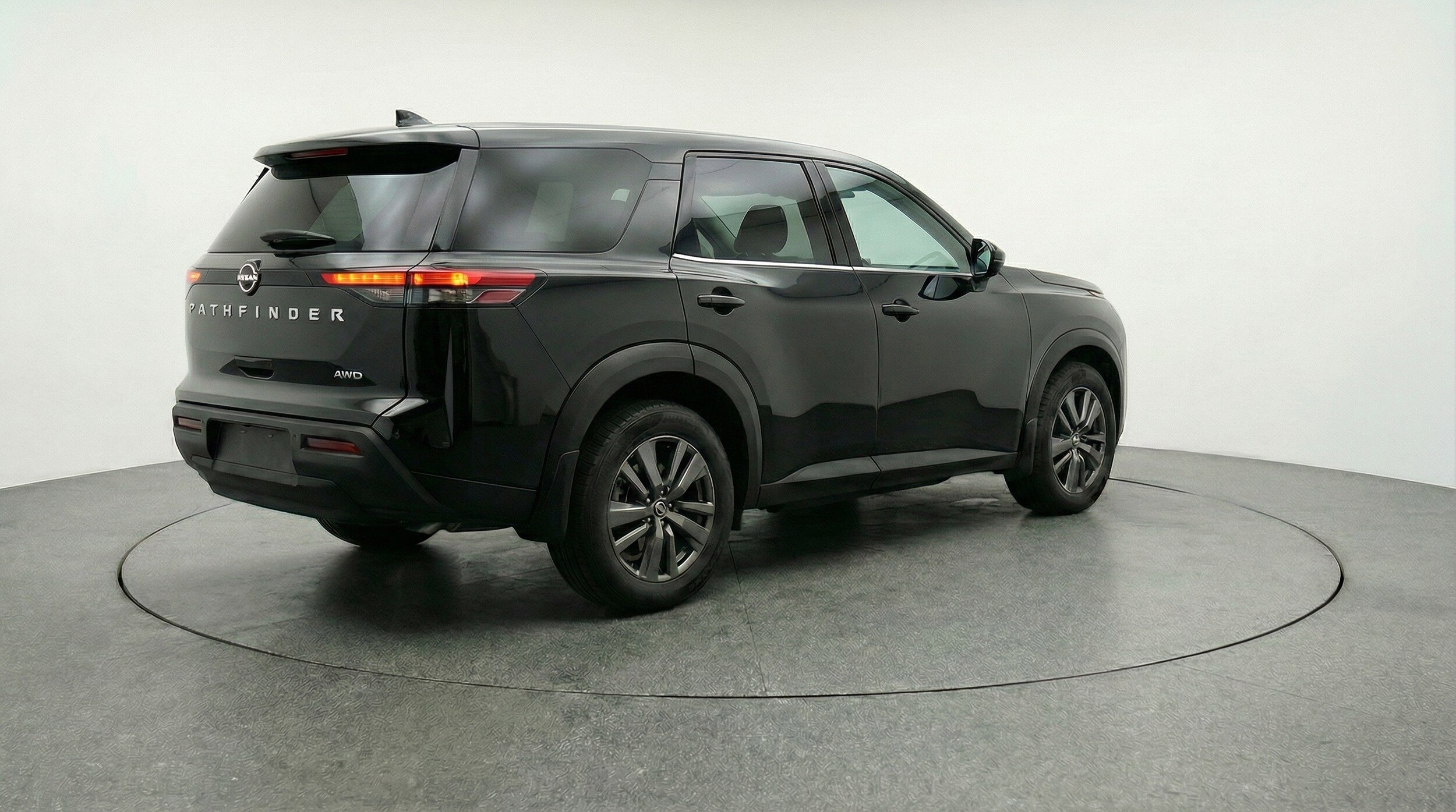 Thumbnail: 2025 Nissan Pathfinder - 9