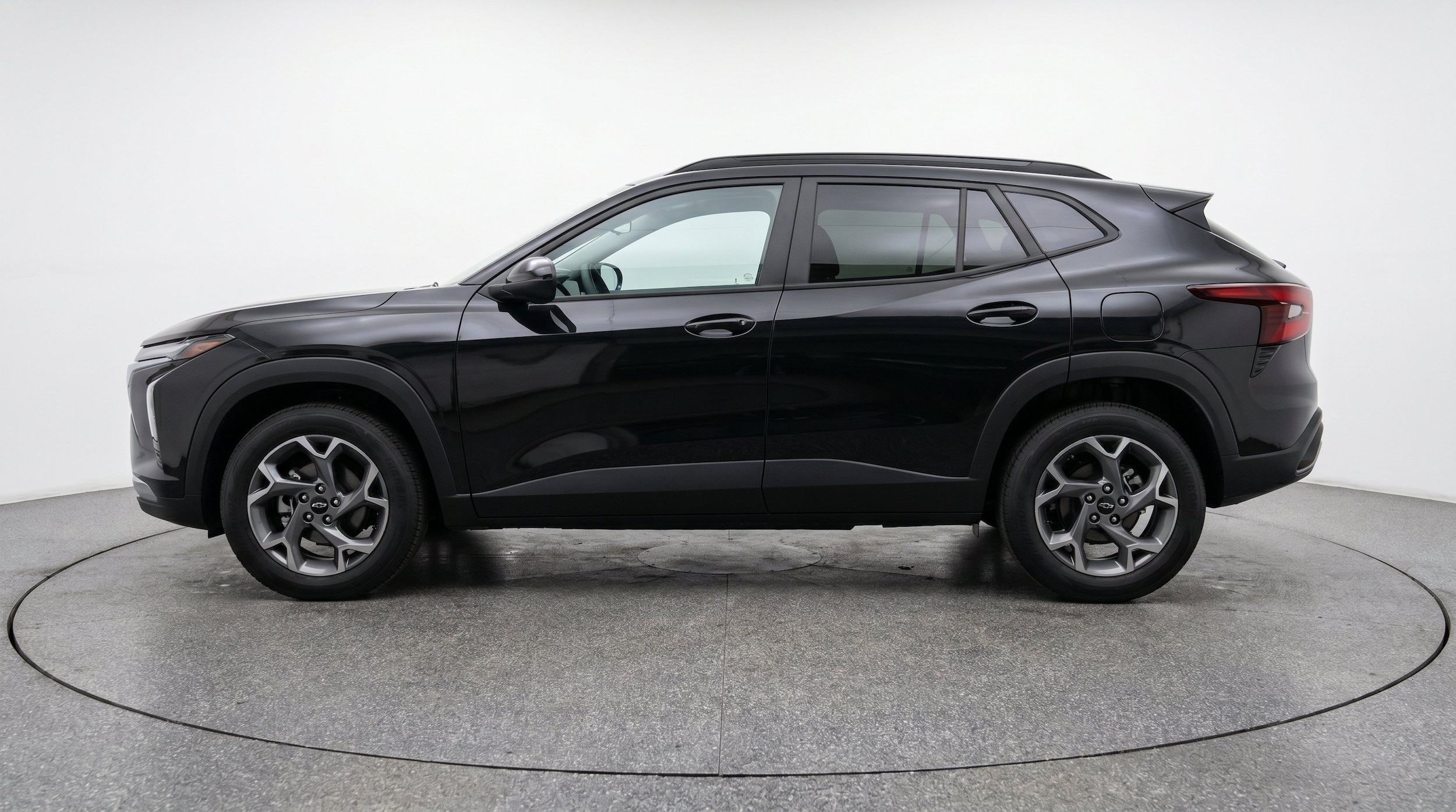 Thumbnail: 2025 Chevrolet Trax - 5