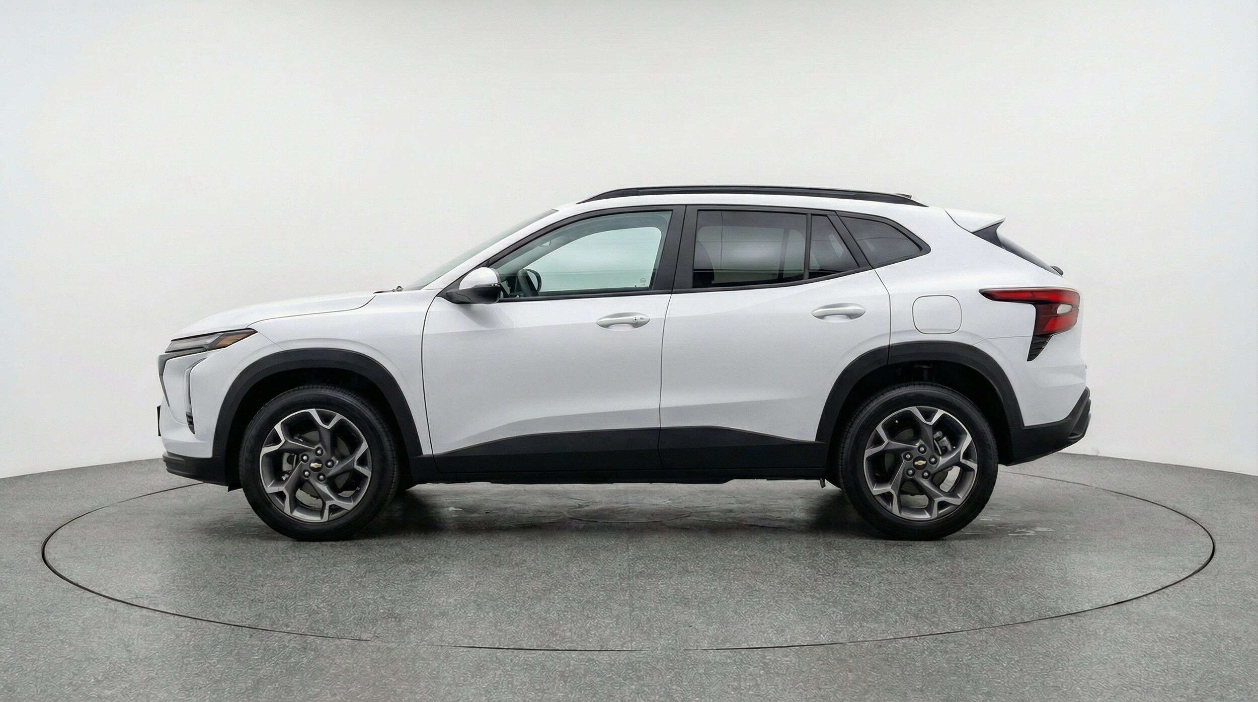 Thumbnail: 2025 Chevrolet Trax - 5