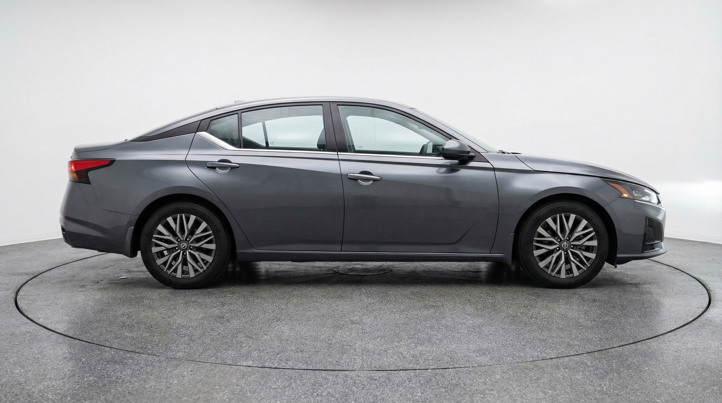 Thumbnail: 2025 Nissan Altima - 11