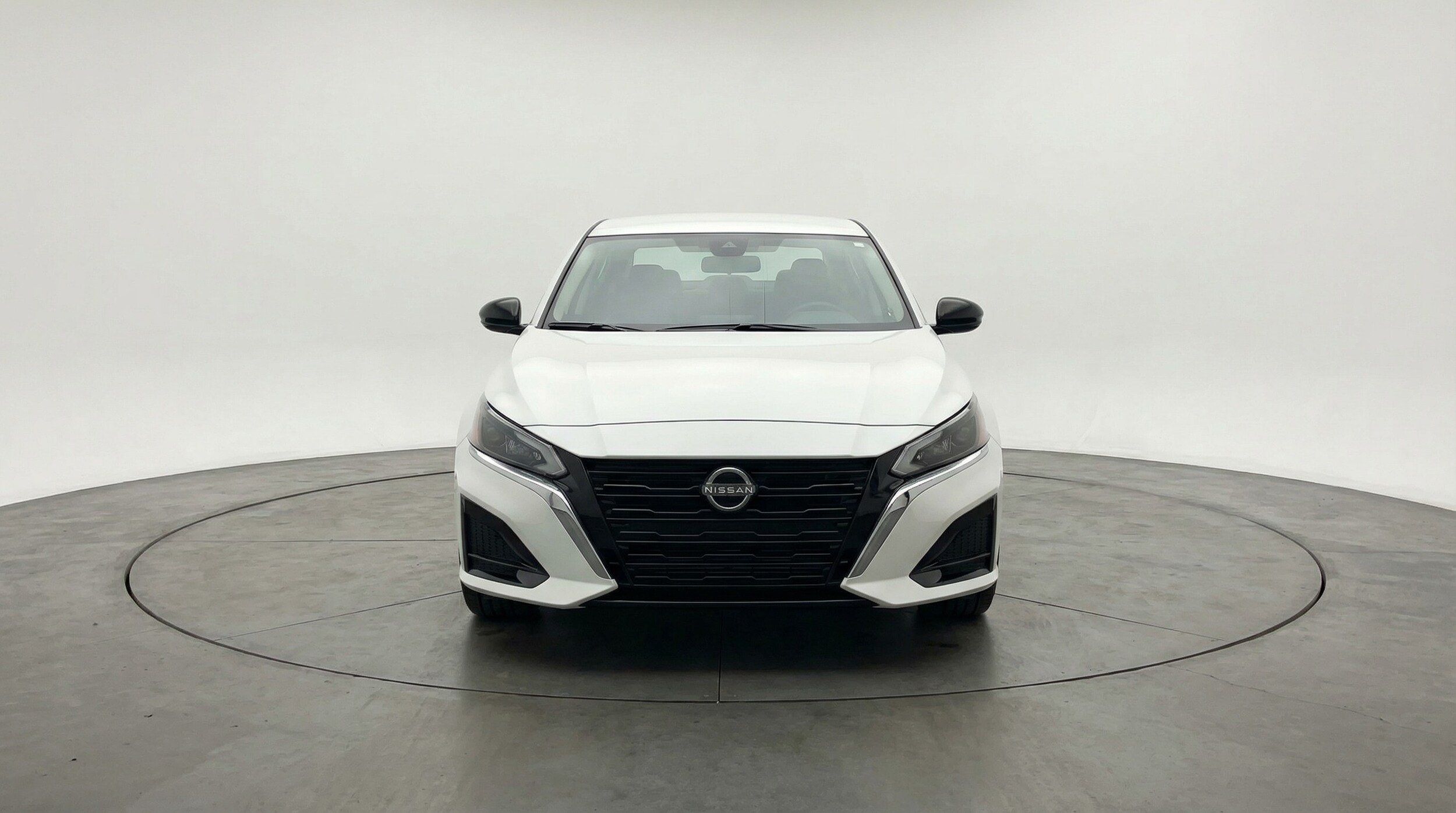 Thumbnail: 2025 Nissan Altima - 2