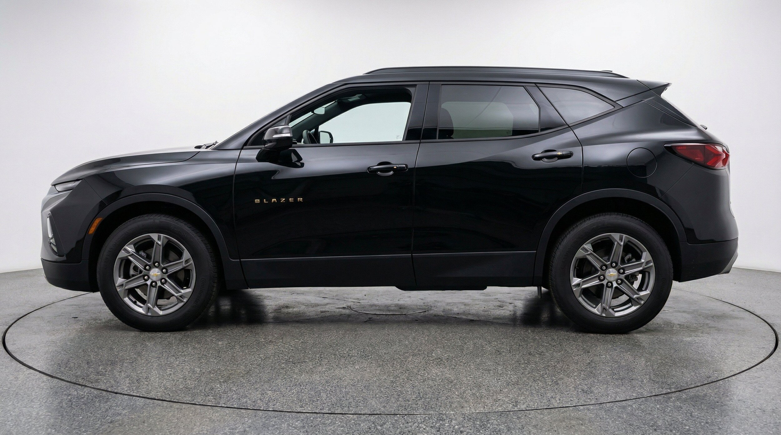 Thumbnail: 2025 Chevrolet Blazer - 5