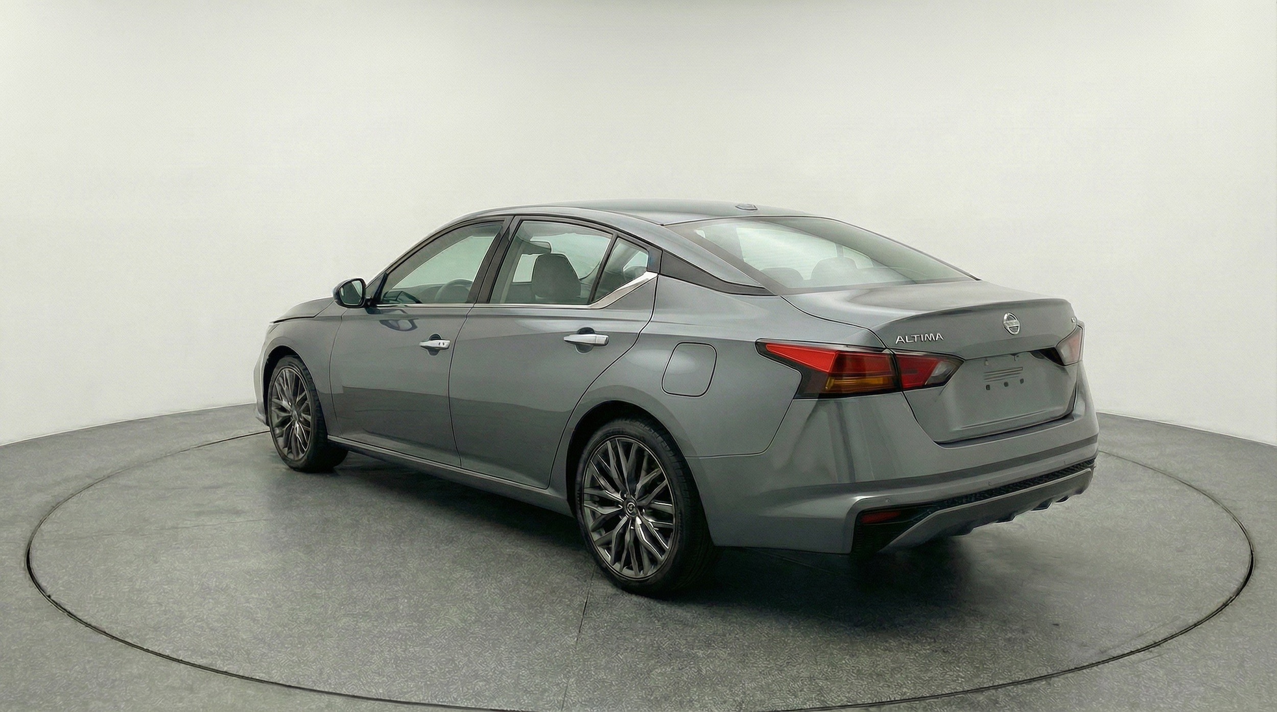 Thumbnail: 2025 Nissan Altima - 6