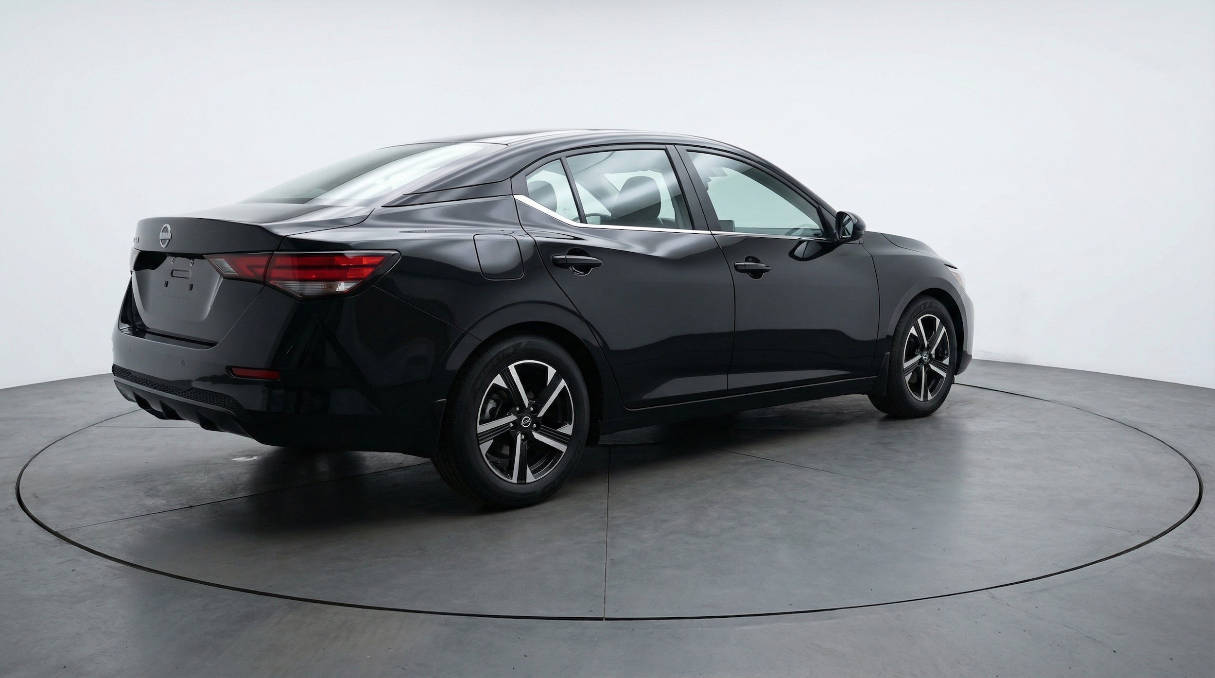 Thumbnail: 2025 Nissan Sentra - 9