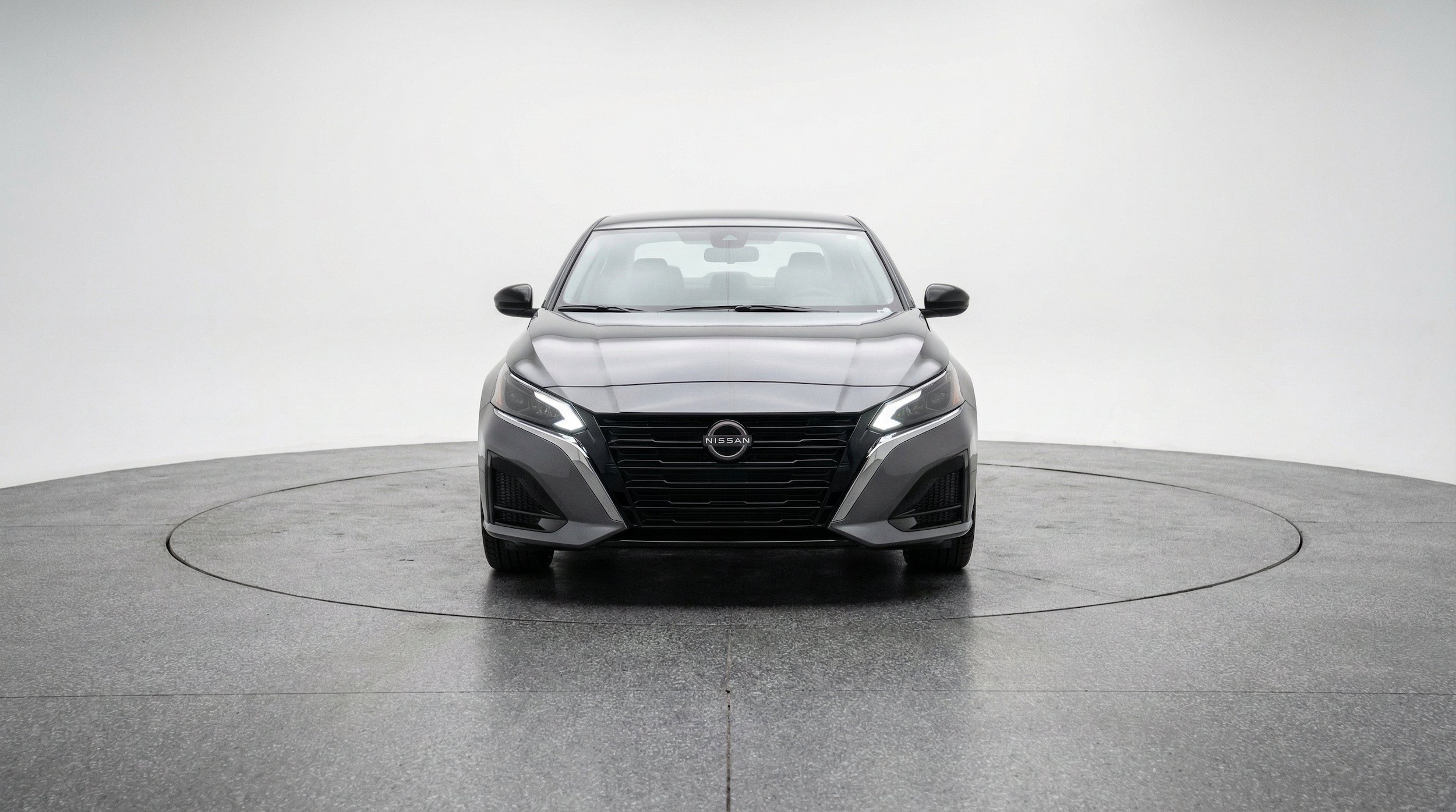 Thumbnail: 2025 Nissan Altima - 2