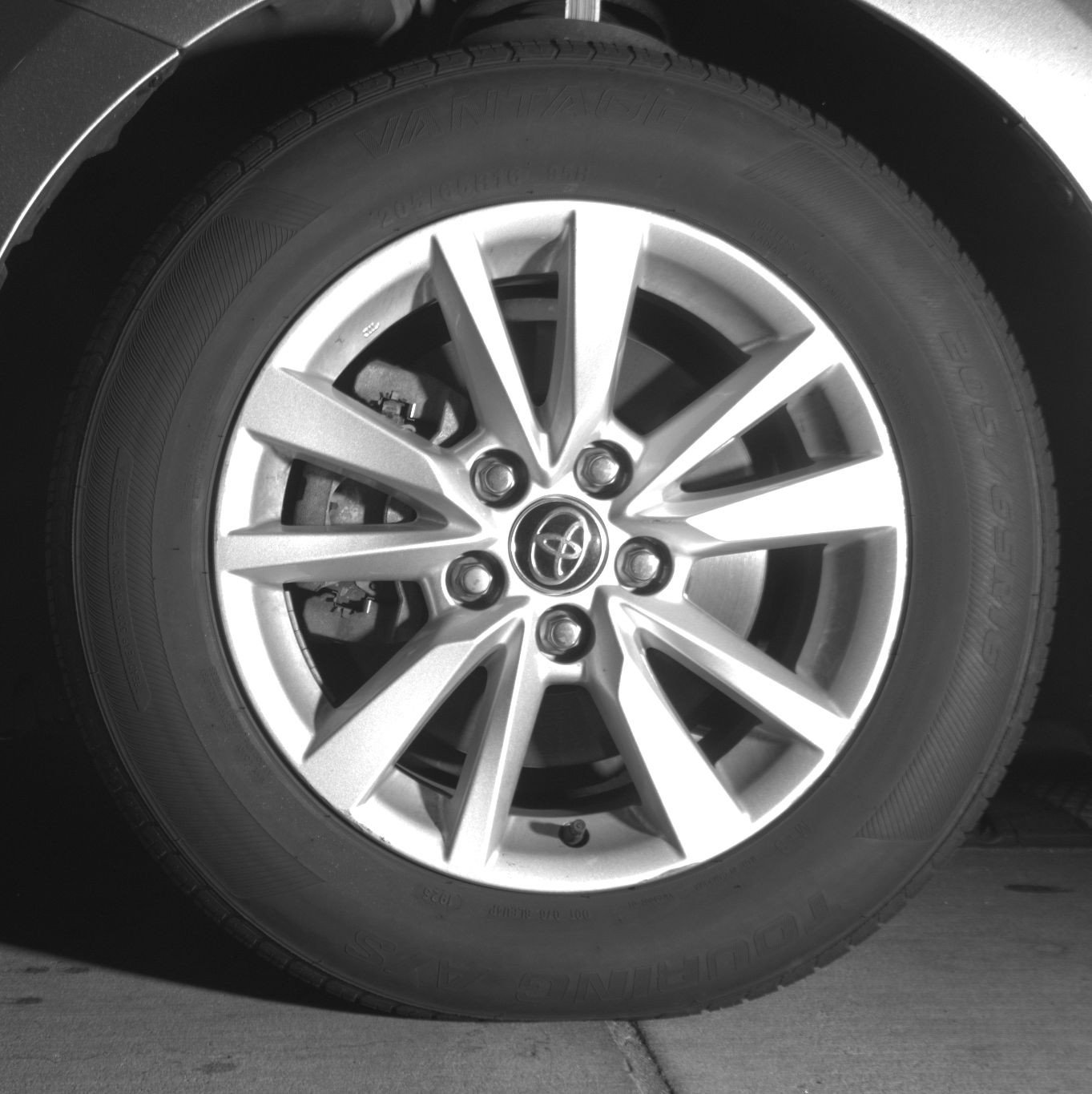 Thumbnail: 2025 Toyota Camry - 12