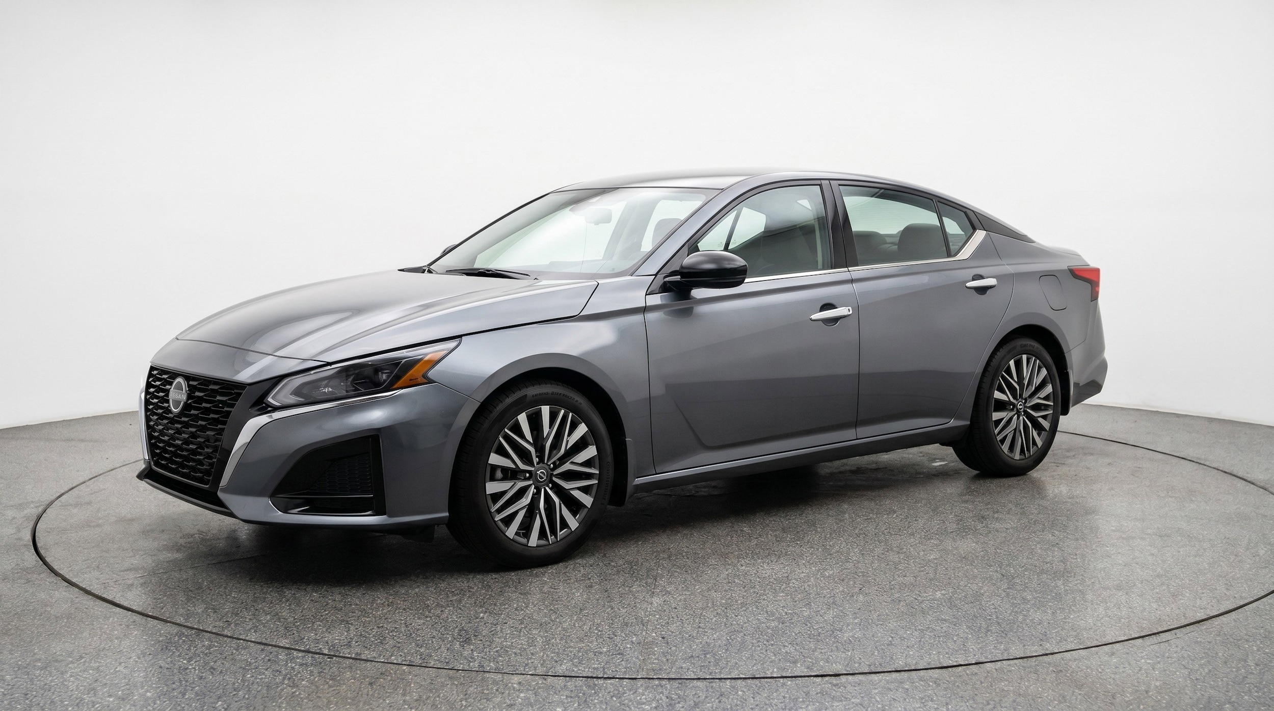 Thumbnail: 2025 Nissan Altima - 3