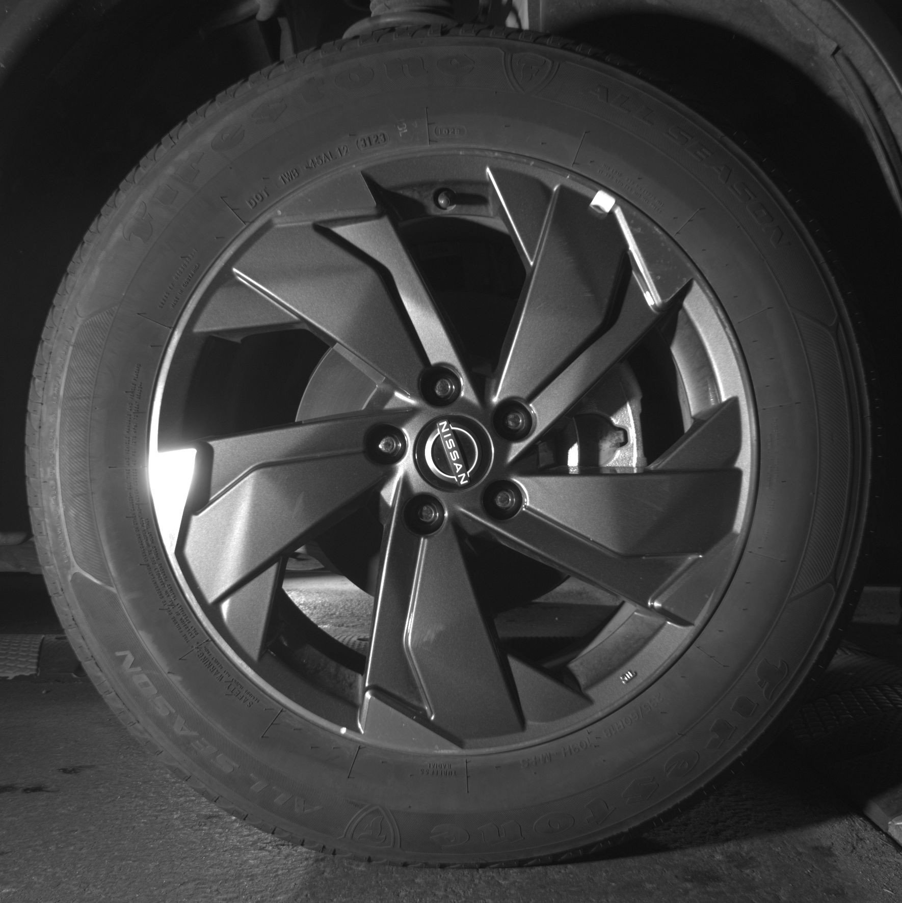 Thumbnail: 2025 Nissan Rogue - 13