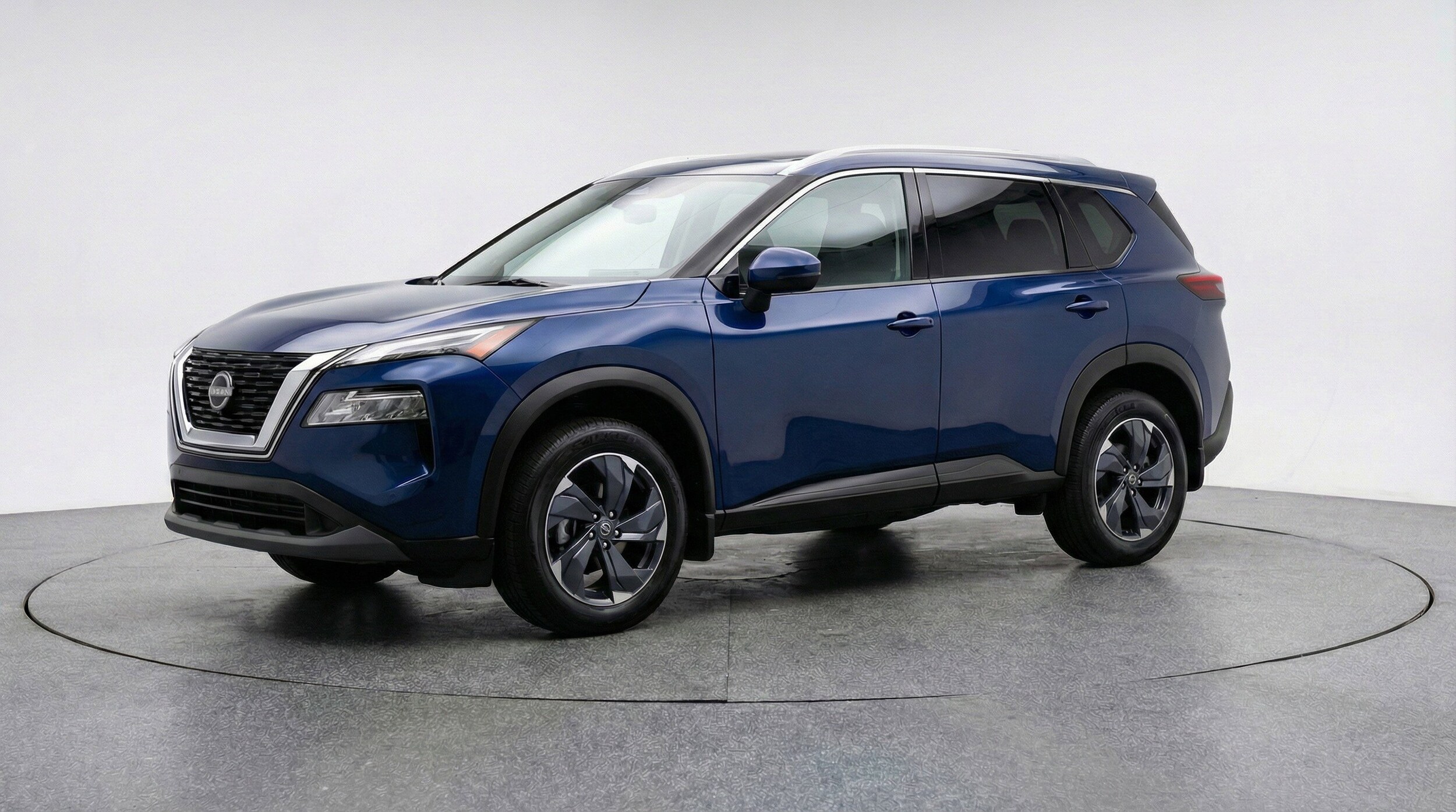 Thumbnail: 2025 Nissan Rogue - 3