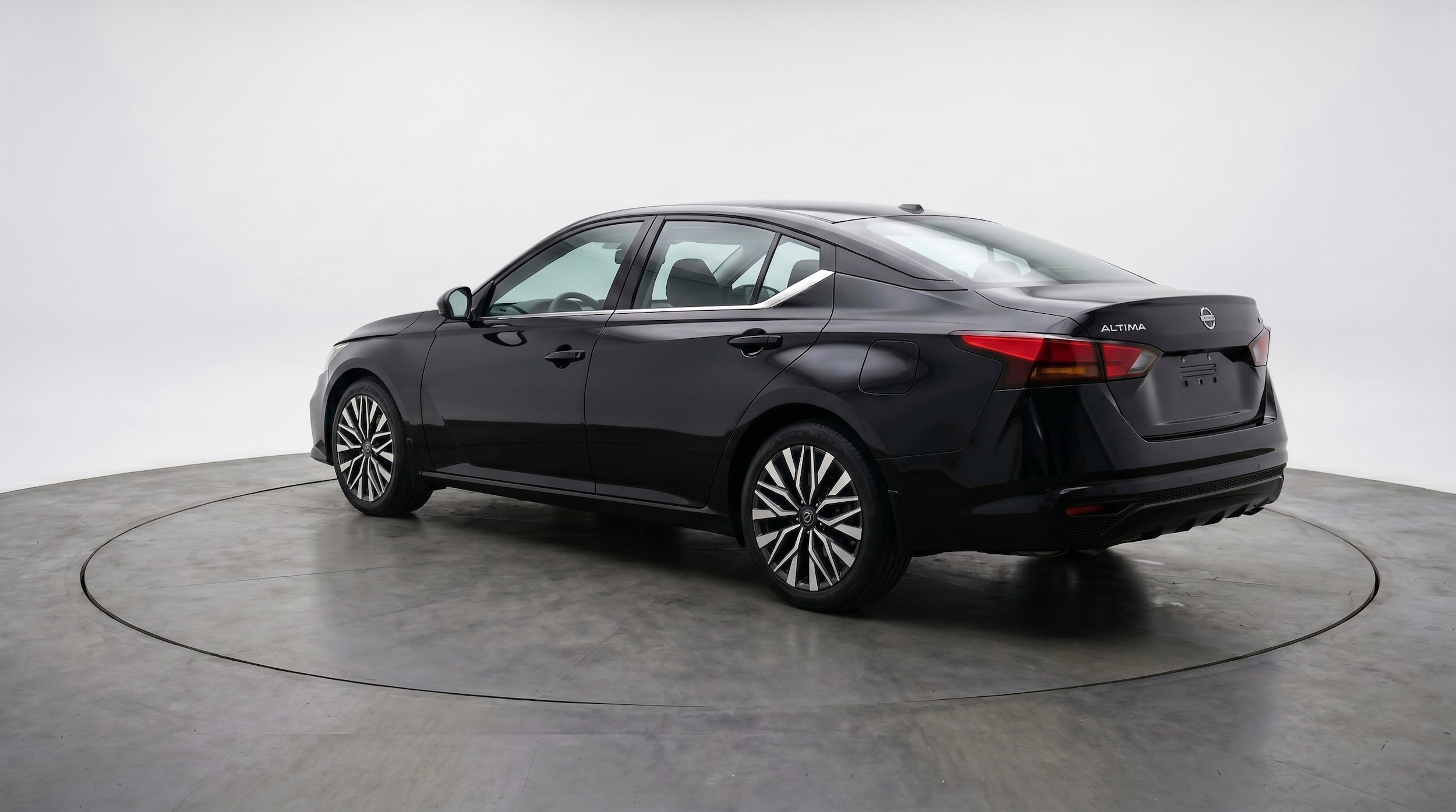 Thumbnail: 2025 Nissan Altima - 6