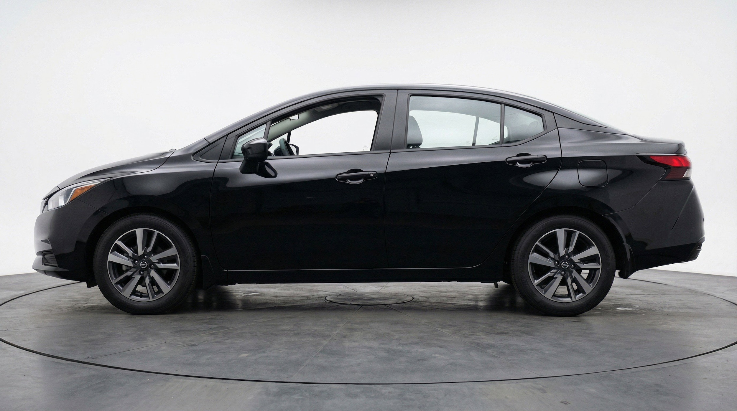 Thumbnail: 2025 Nissan Versa - 5