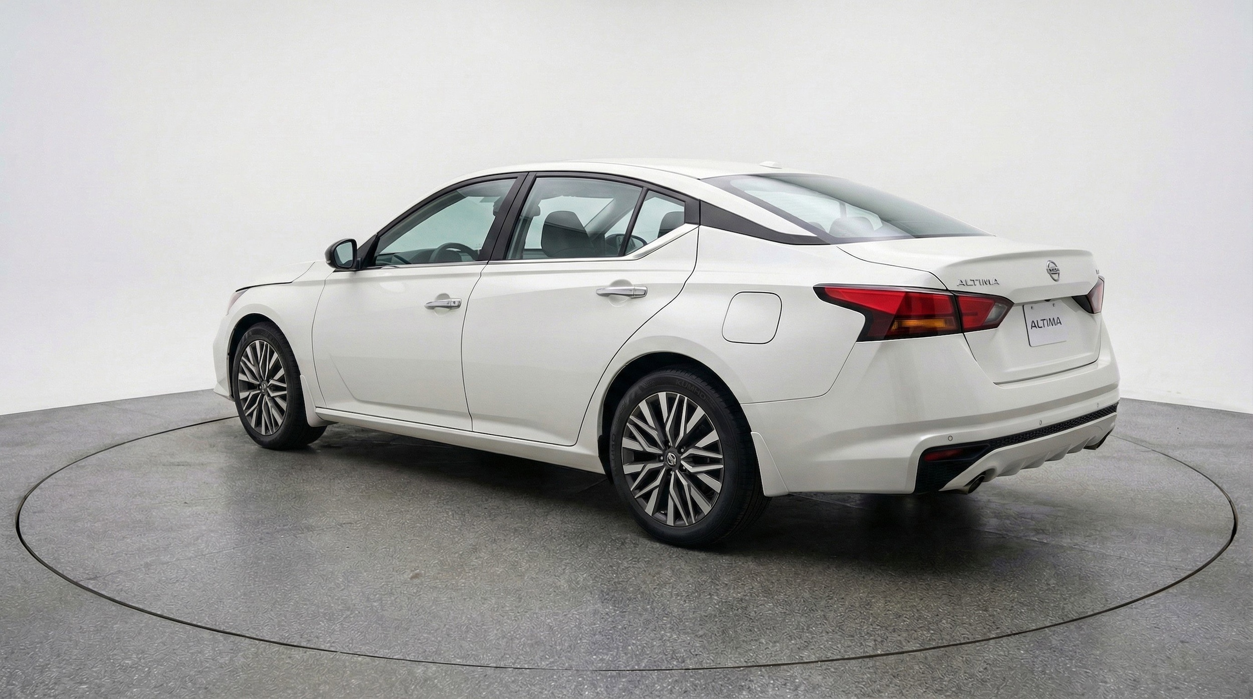 Thumbnail: 2025 Nissan Altima - 6