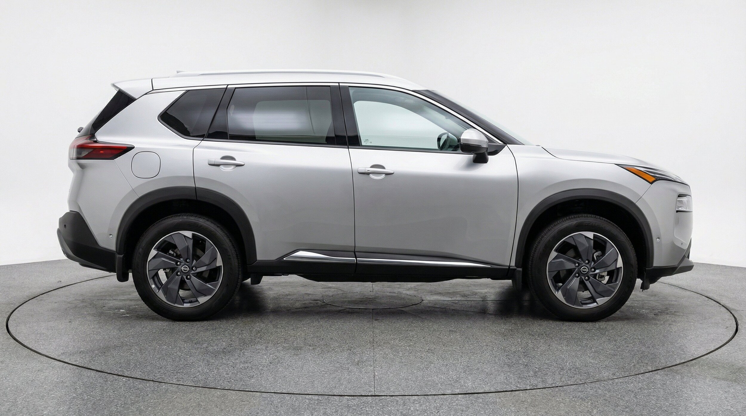 Thumbnail: 2025 Nissan Rogue - 11