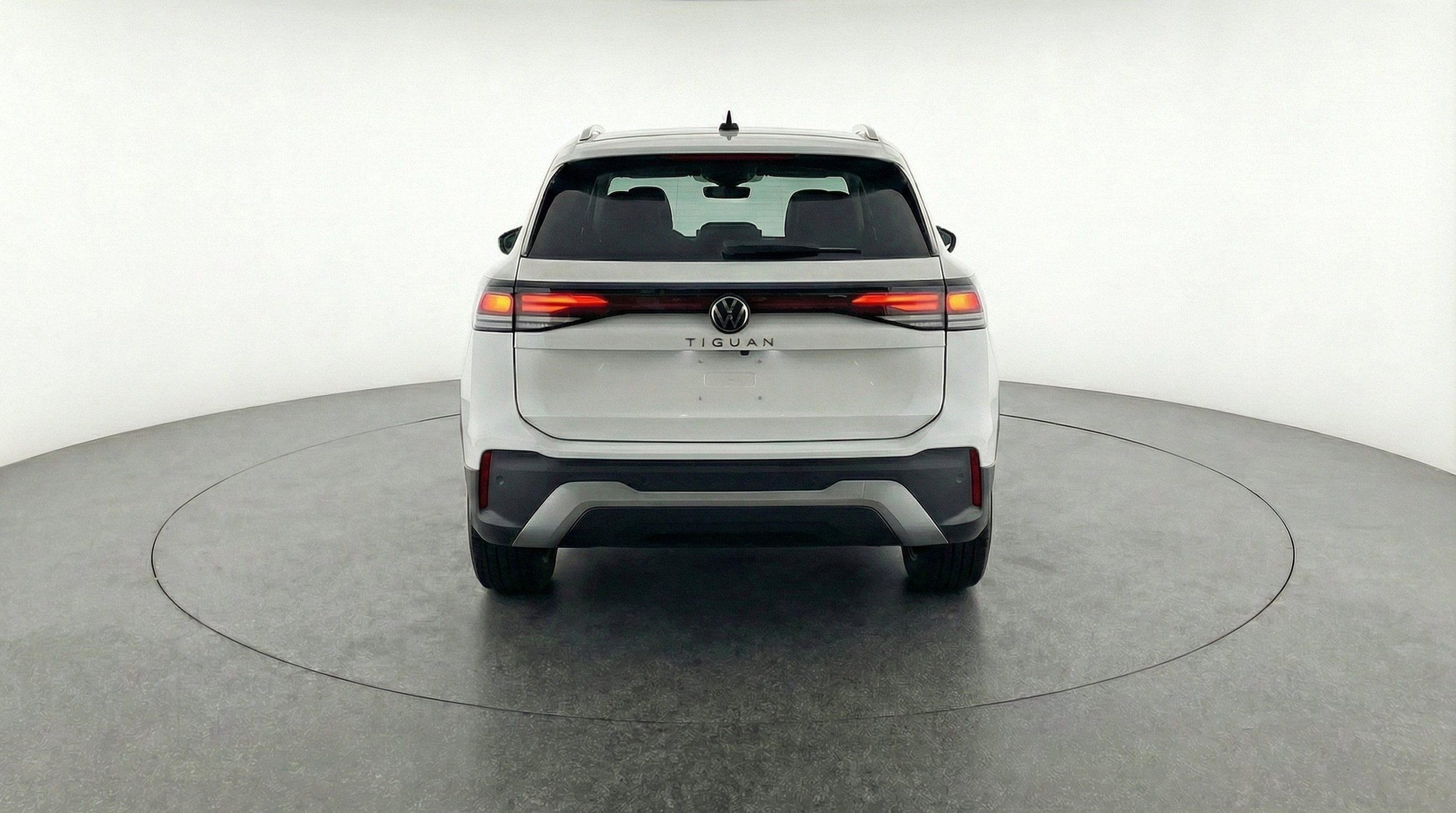 Thumbnail: 2026 Volkswagen Tiguan - 7