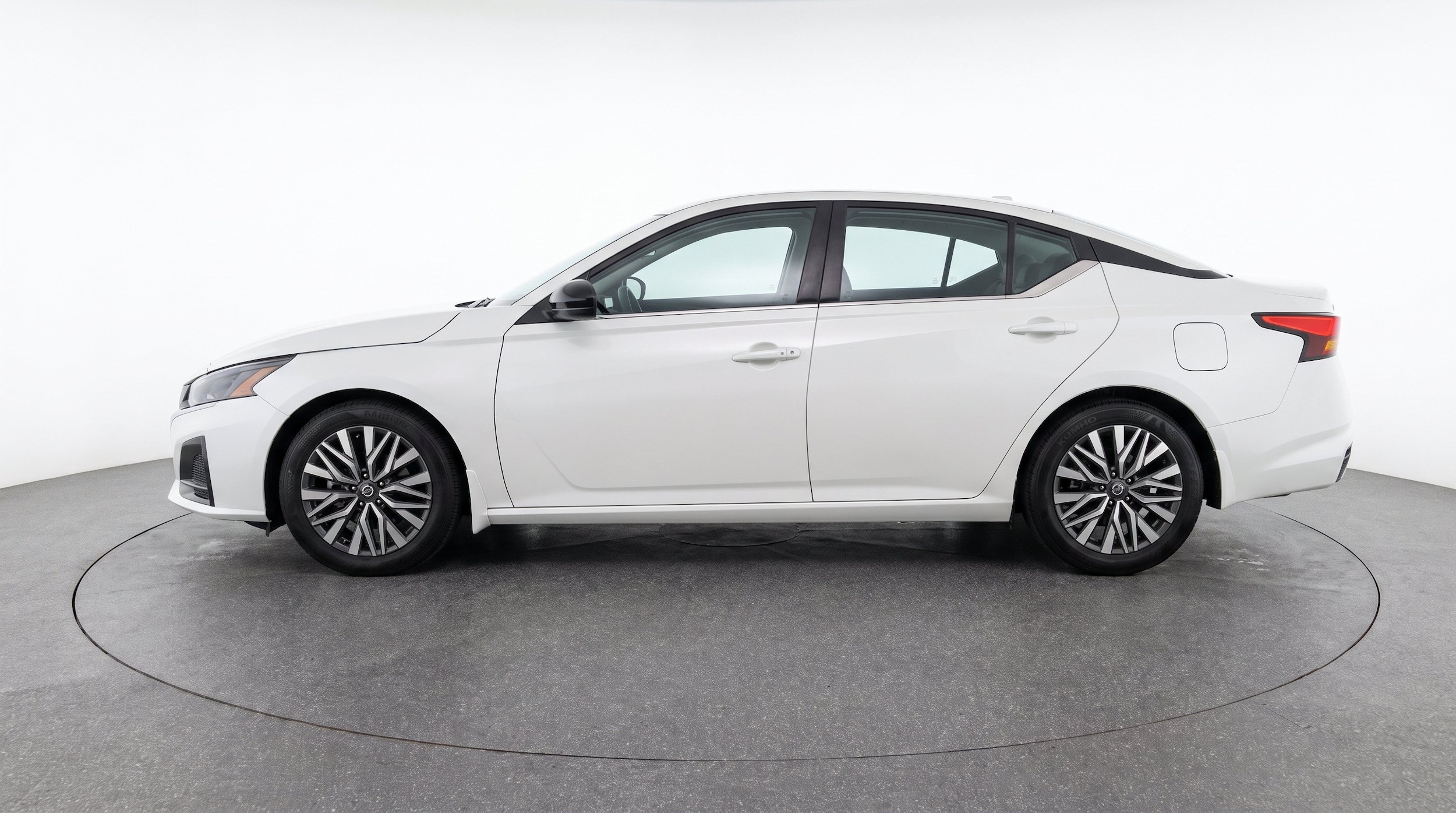 Thumbnail: 2026 Nissan Altima - 5