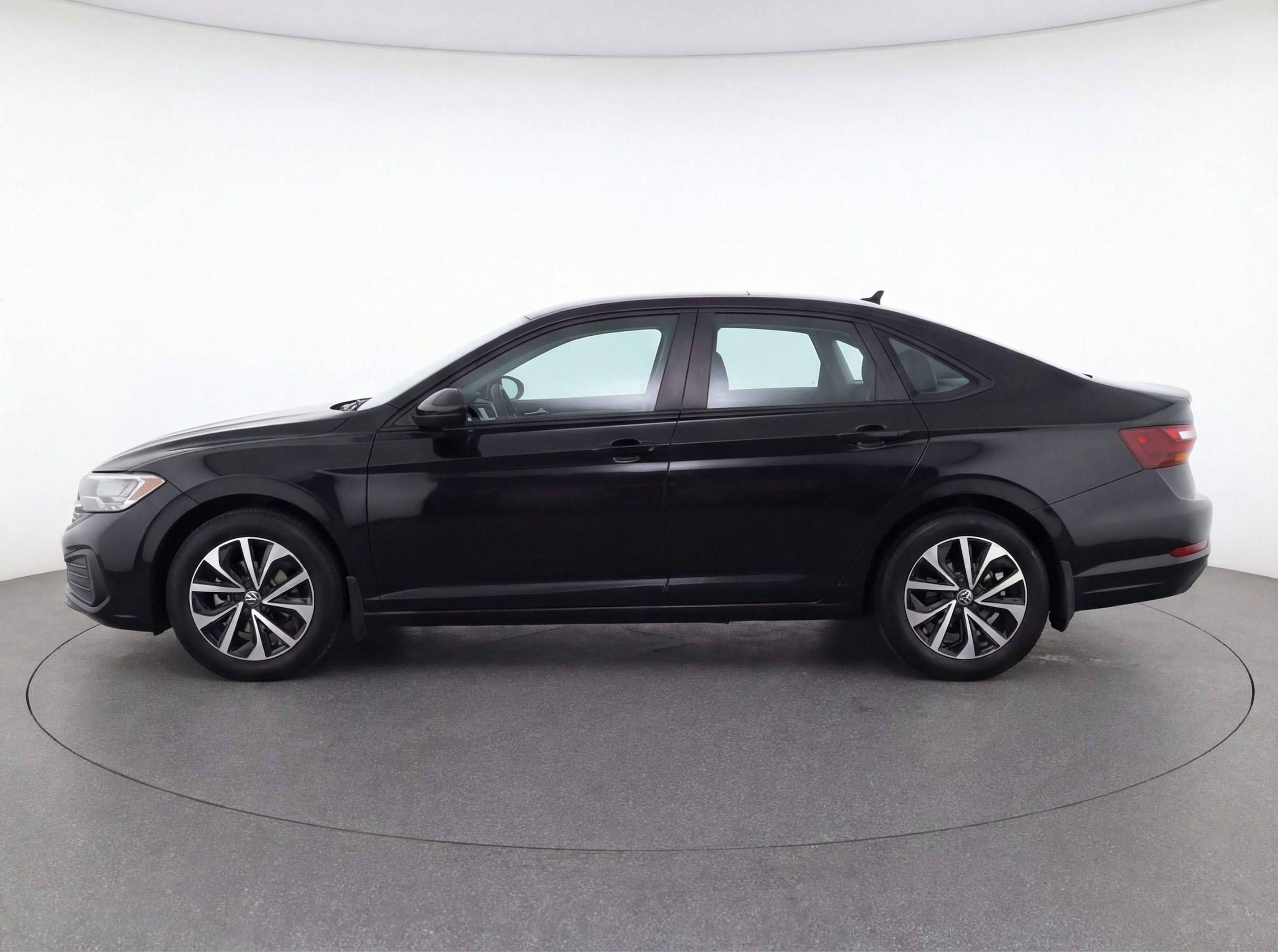 Thumbnail: 2024 Volkswagen Jetta - 5
