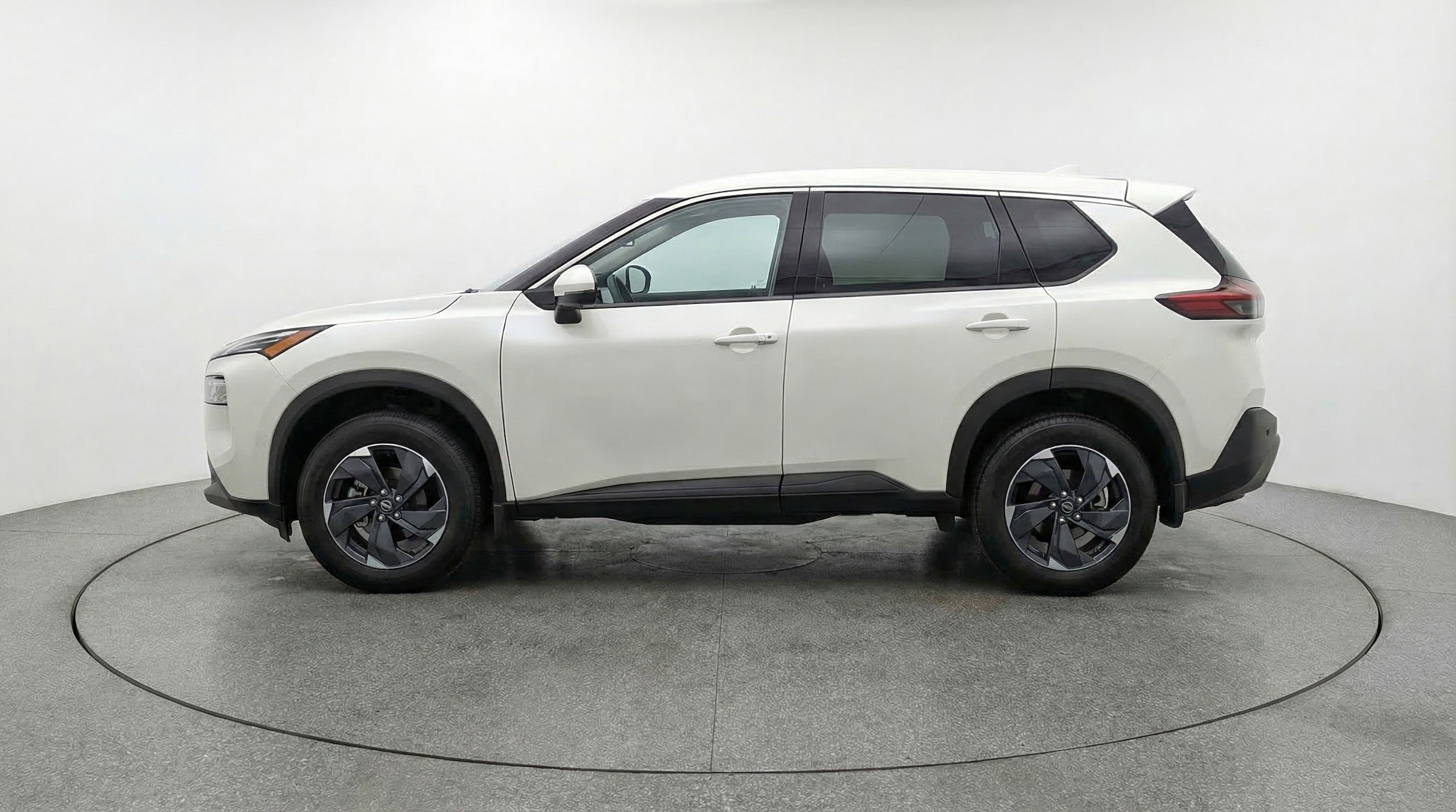 Thumbnail: 2025 Nissan Rogue - 5