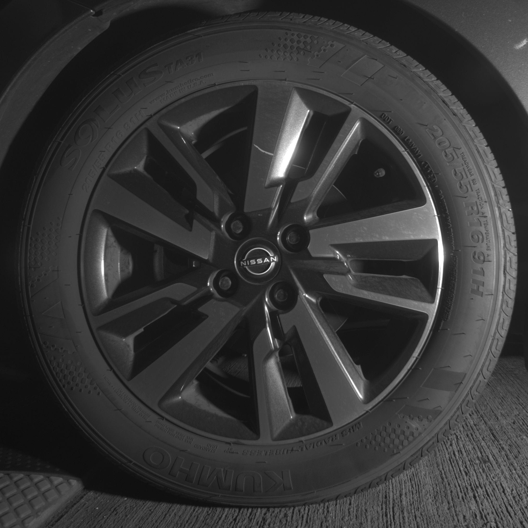 Thumbnail: 2025 Nissan Versa - 9