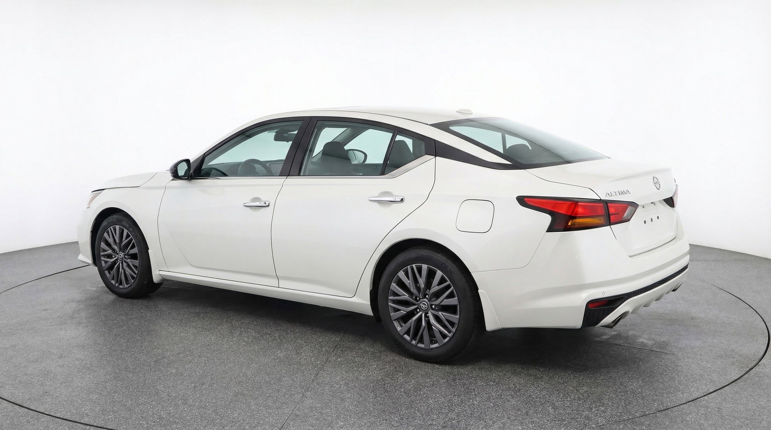 Thumbnail: 2025 Nissan Altima - 6