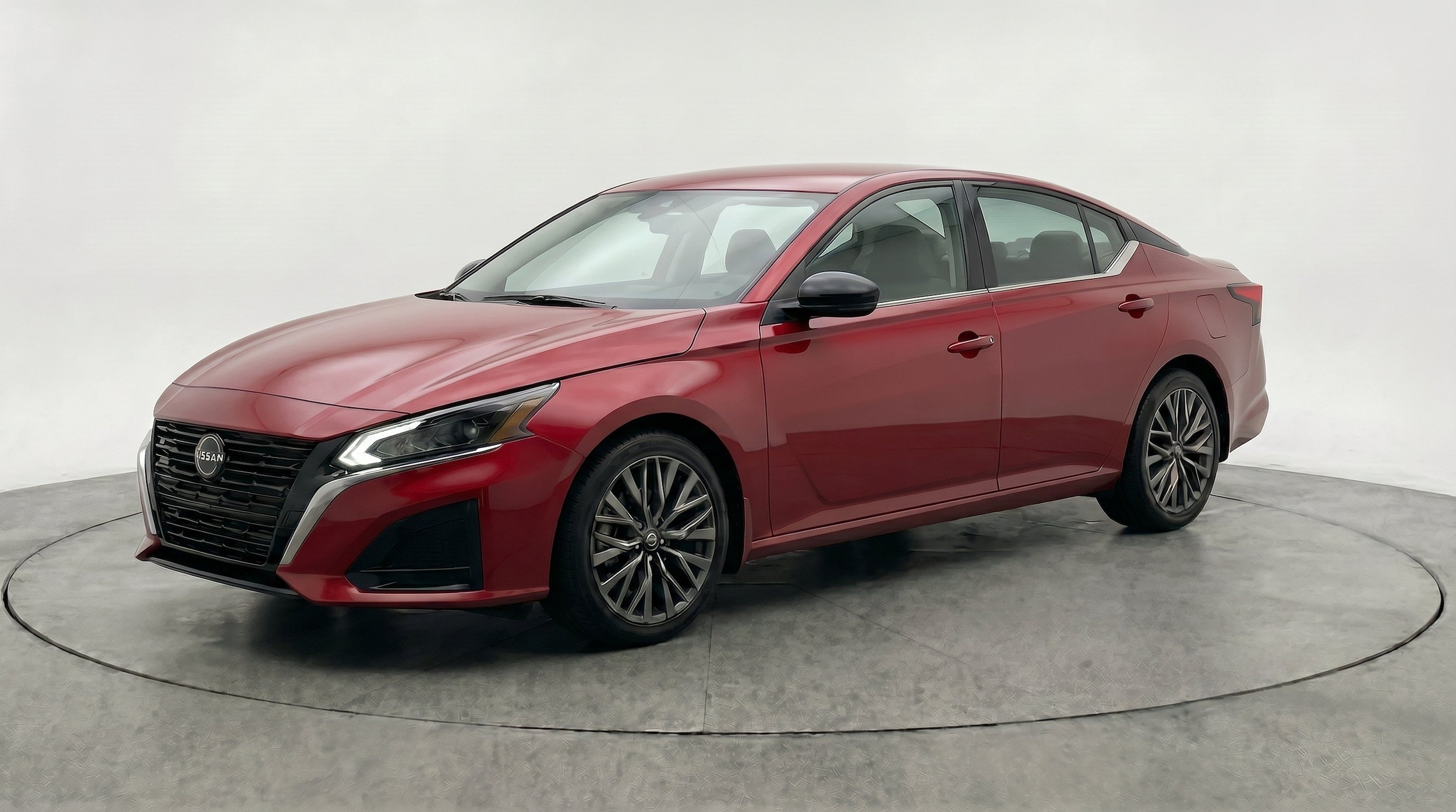 Thumbnail: 2025 Nissan Altima - 3