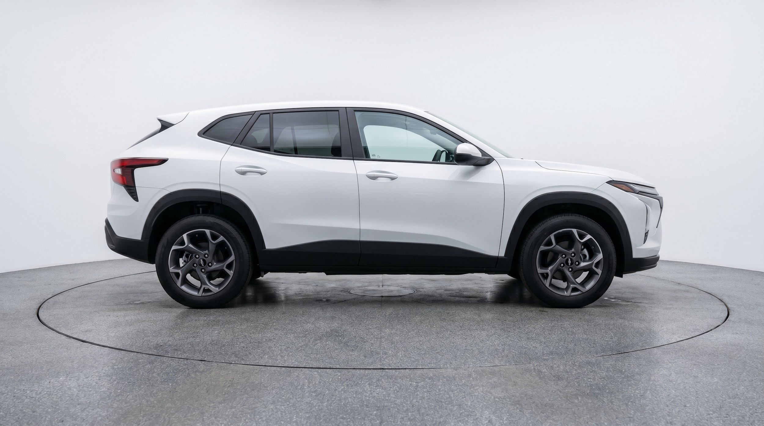 Thumbnail: 2025 Chevrolet Trax - 11
