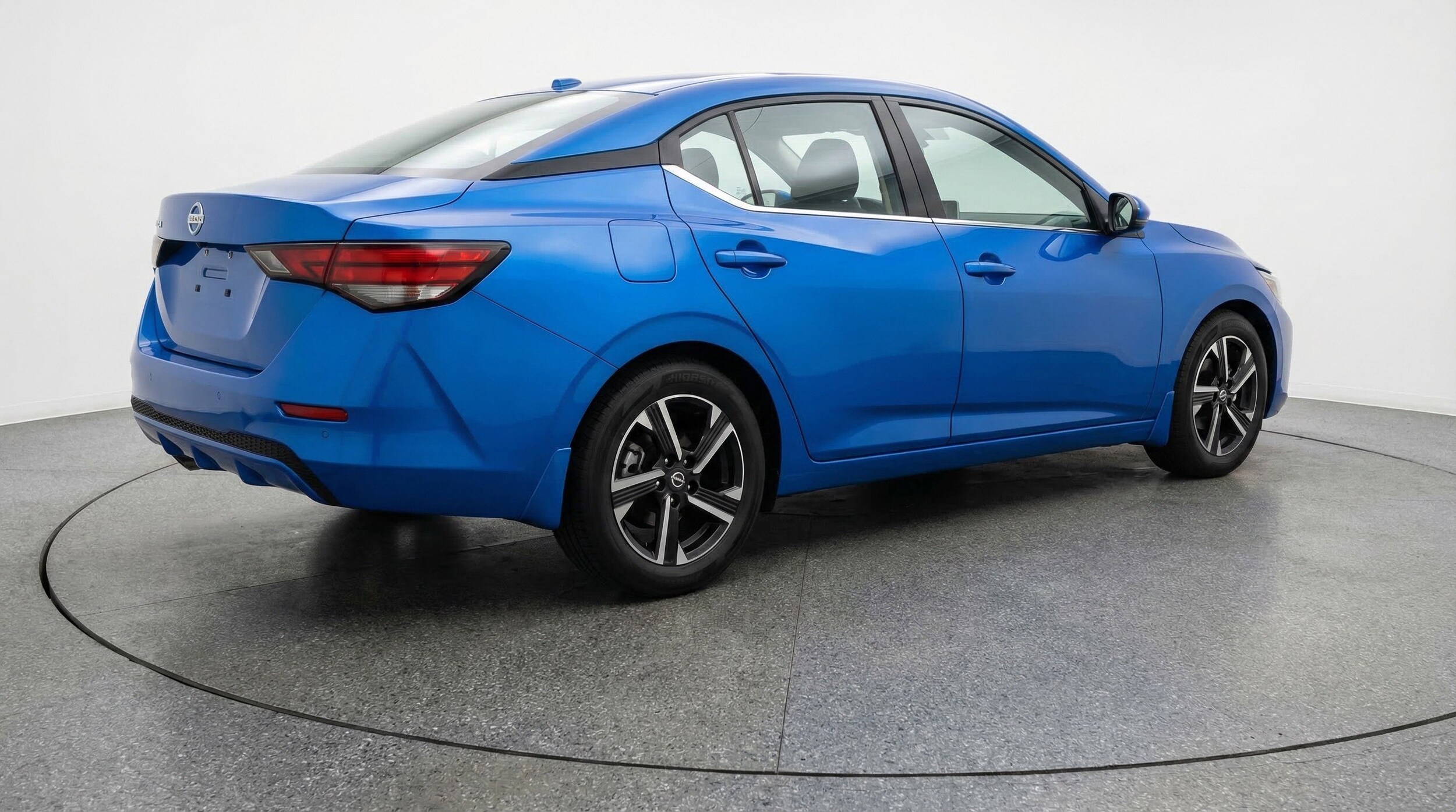 Thumbnail: 2025 Nissan Sentra - 9