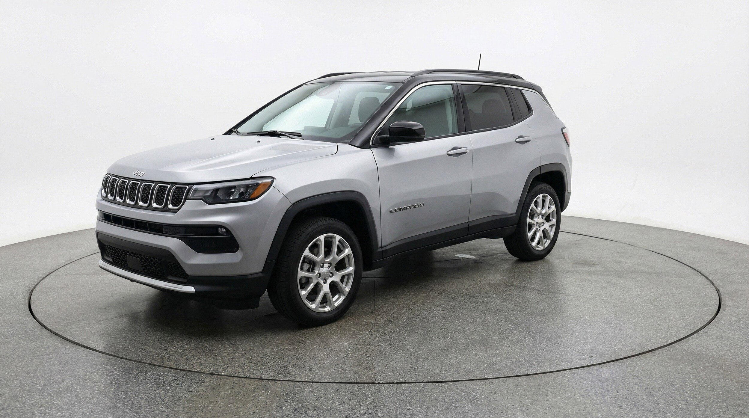 Thumbnail: 2025 Jeep Compass - 3