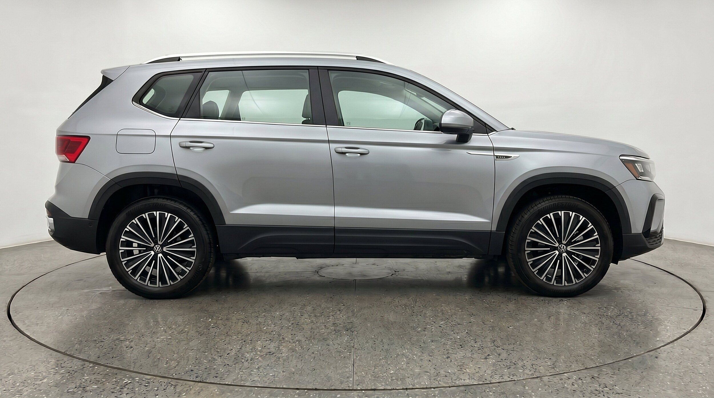 Thumbnail: 2026 Volkswagen Taos - 11