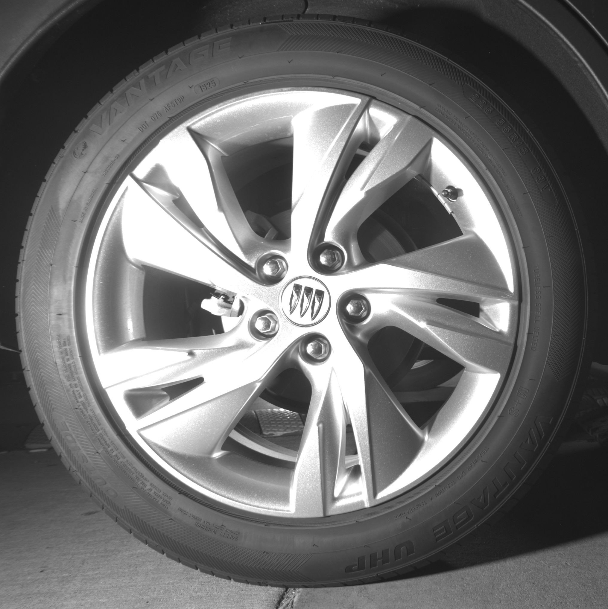 Thumbnail: 2025 Buick Encore GX - 15