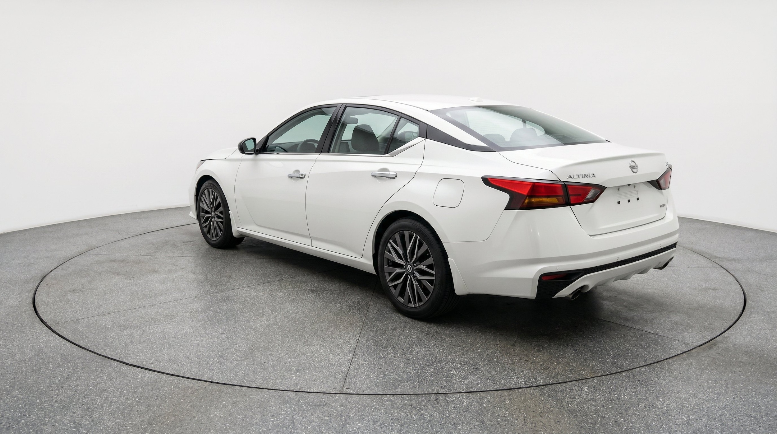 Thumbnail: 2025 Nissan Altima - 6