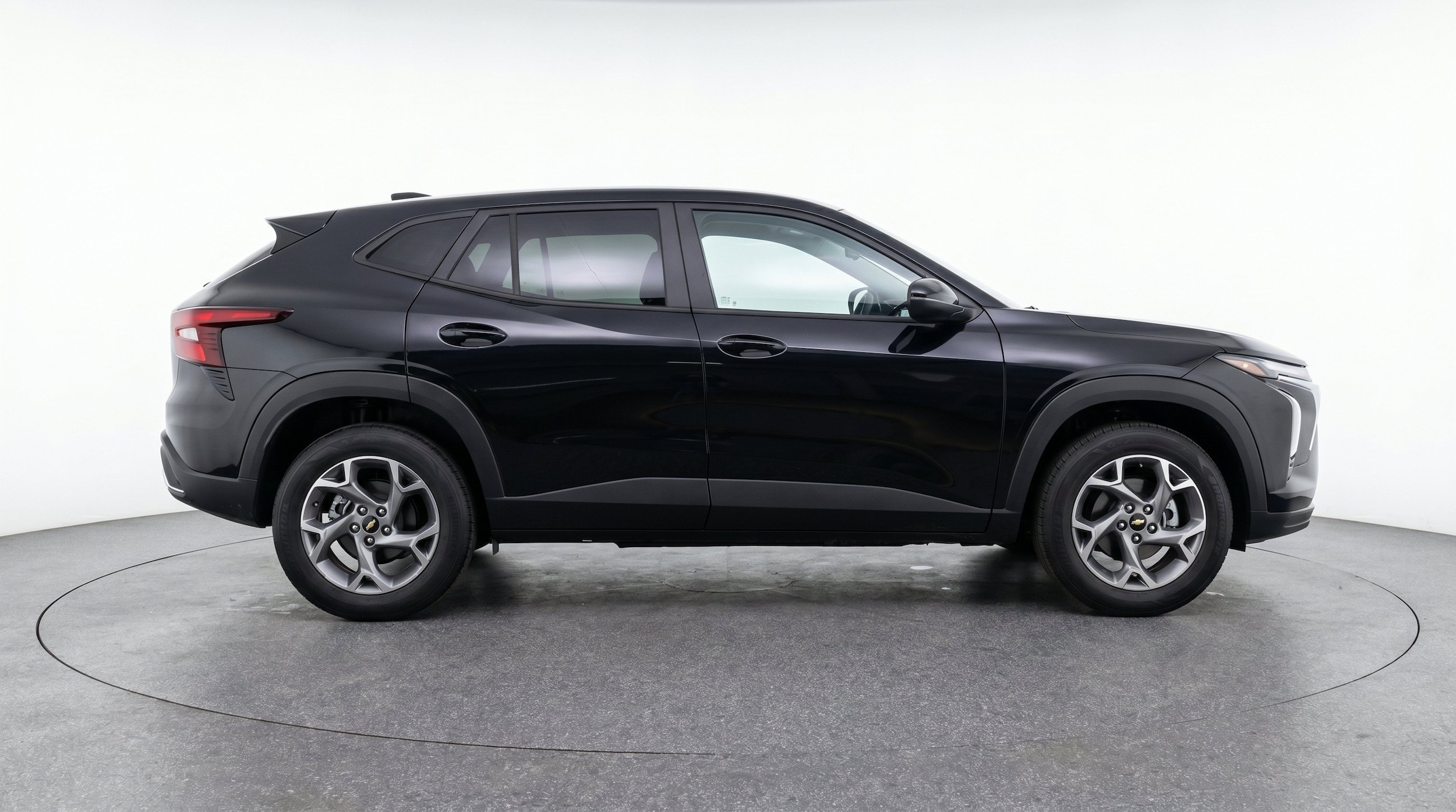 Thumbnail: 2025 Chevrolet Trax - 11