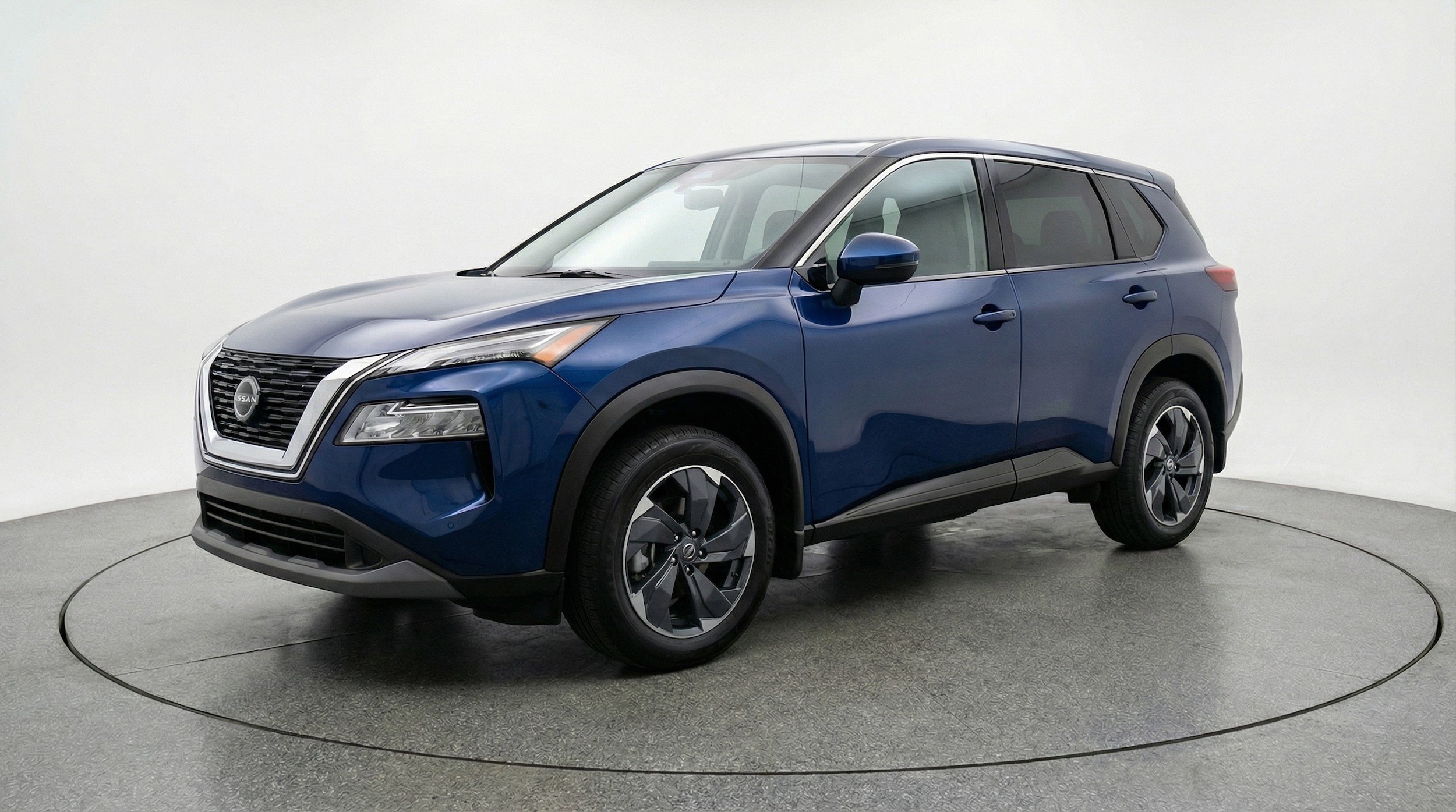 Thumbnail: 2025 Nissan Rogue - 3