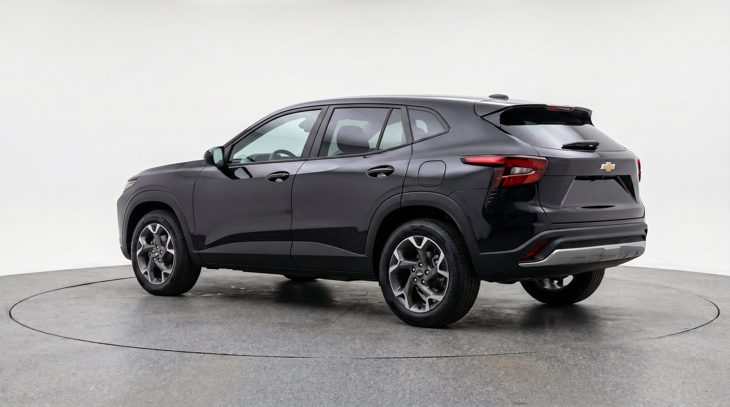 Thumbnail: 2025 Chevrolet Trax - 6