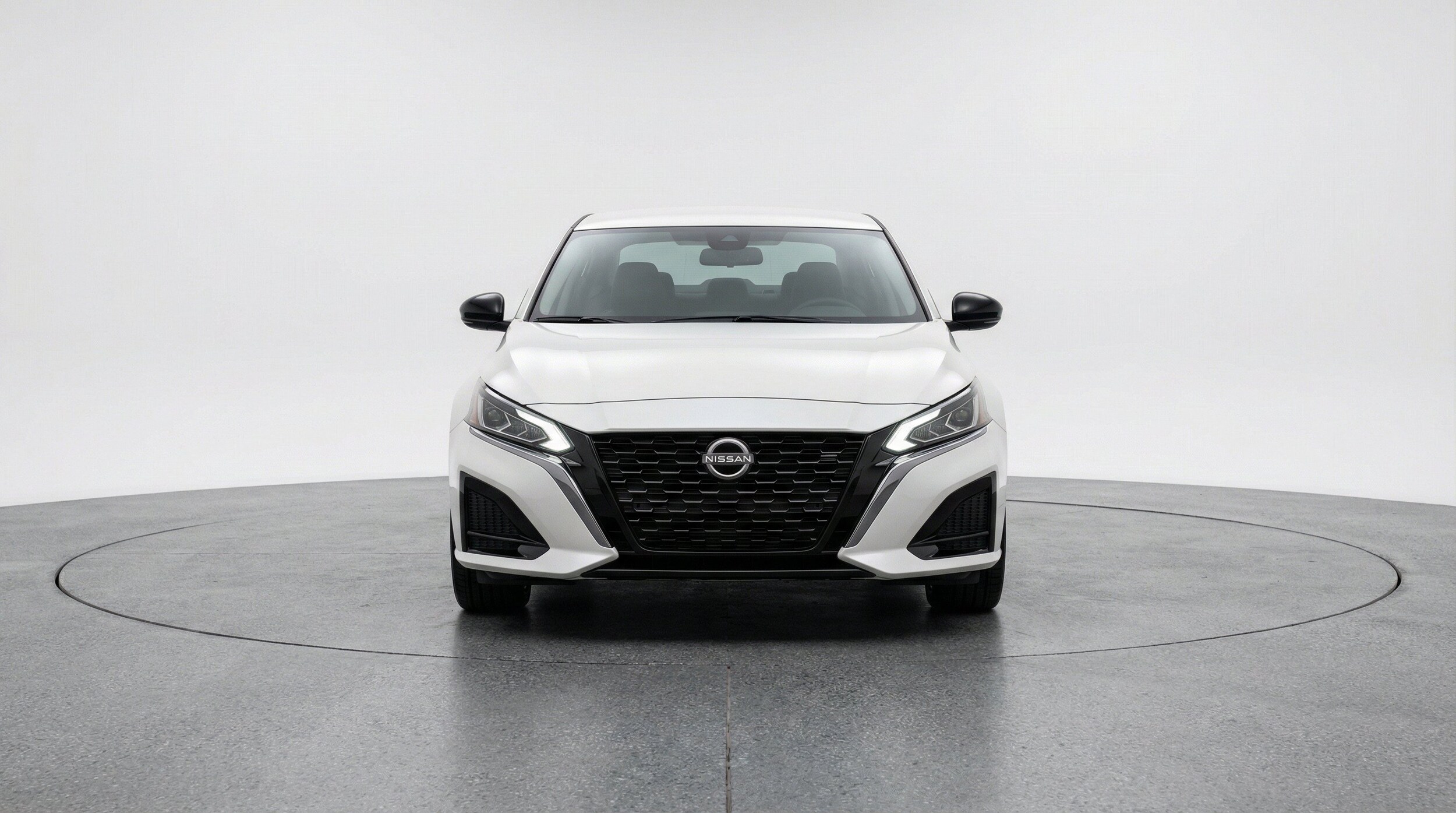 Thumbnail: 2025 Nissan Altima - 2