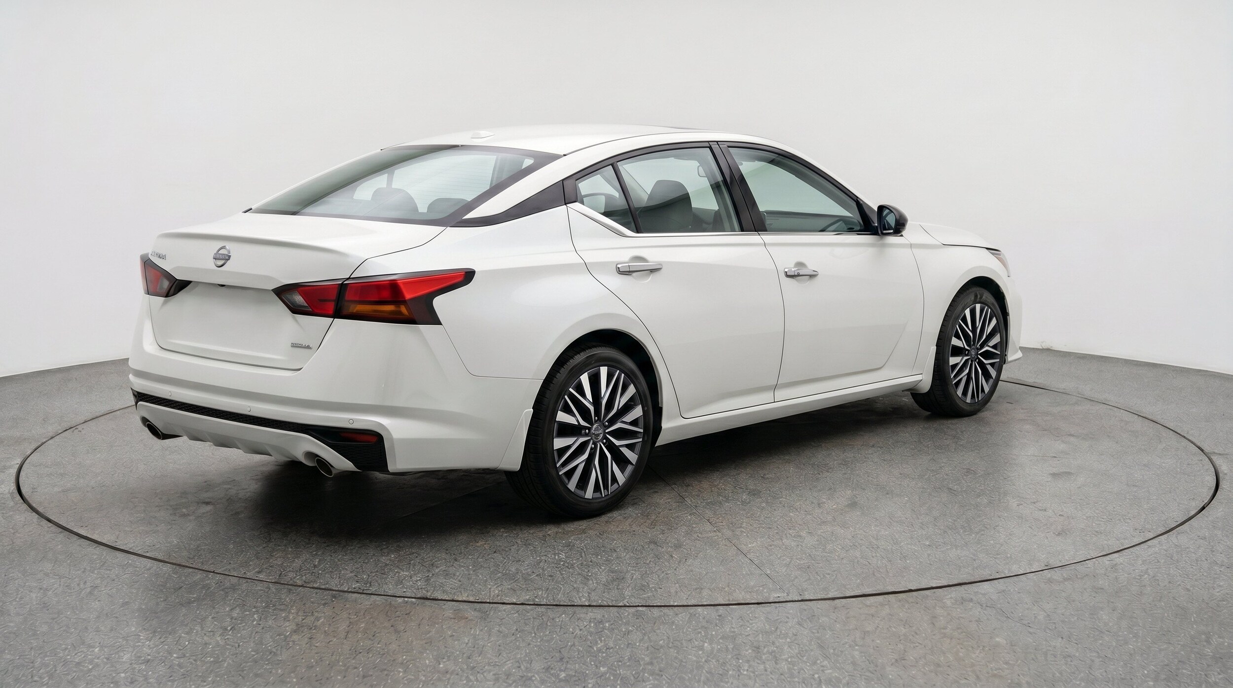 Thumbnail: 2025 Nissan Altima - 9