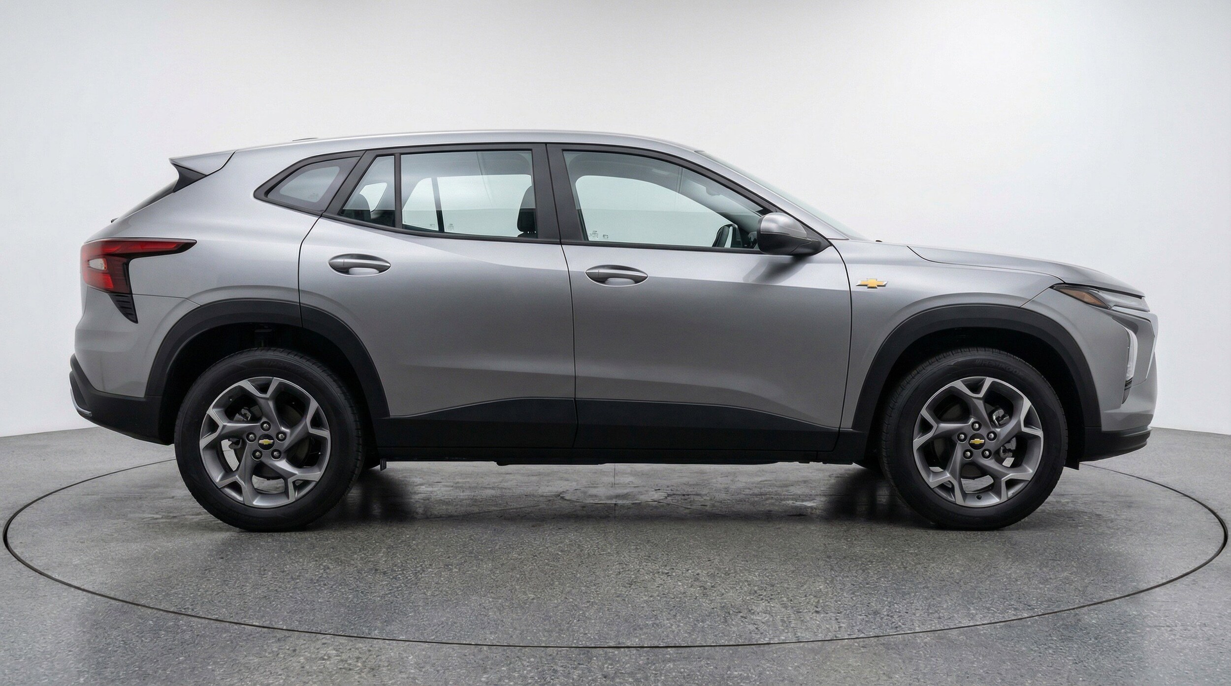 Thumbnail: 2025 Chevrolet Trax - 11