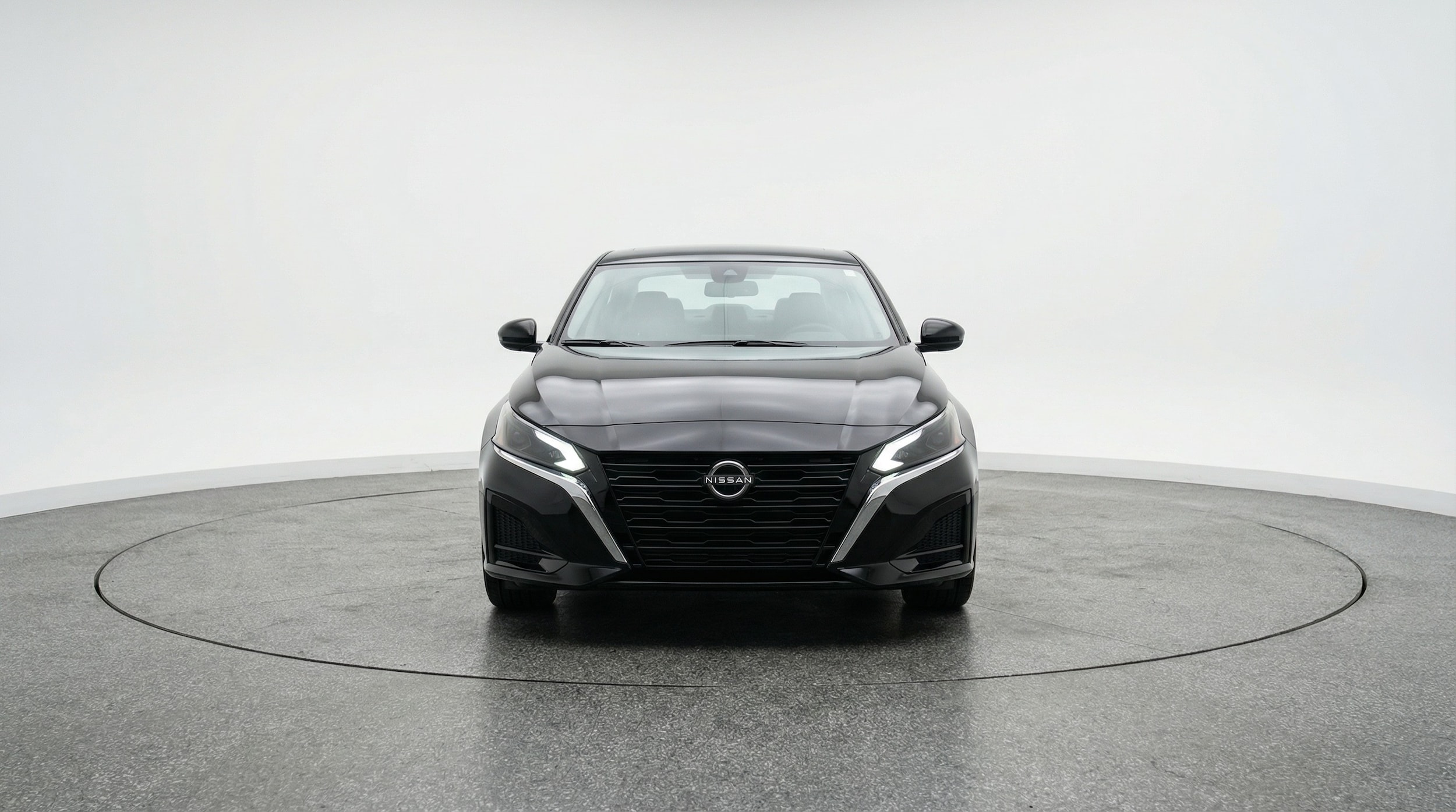 Thumbnail: 2025 Nissan Altima - 2