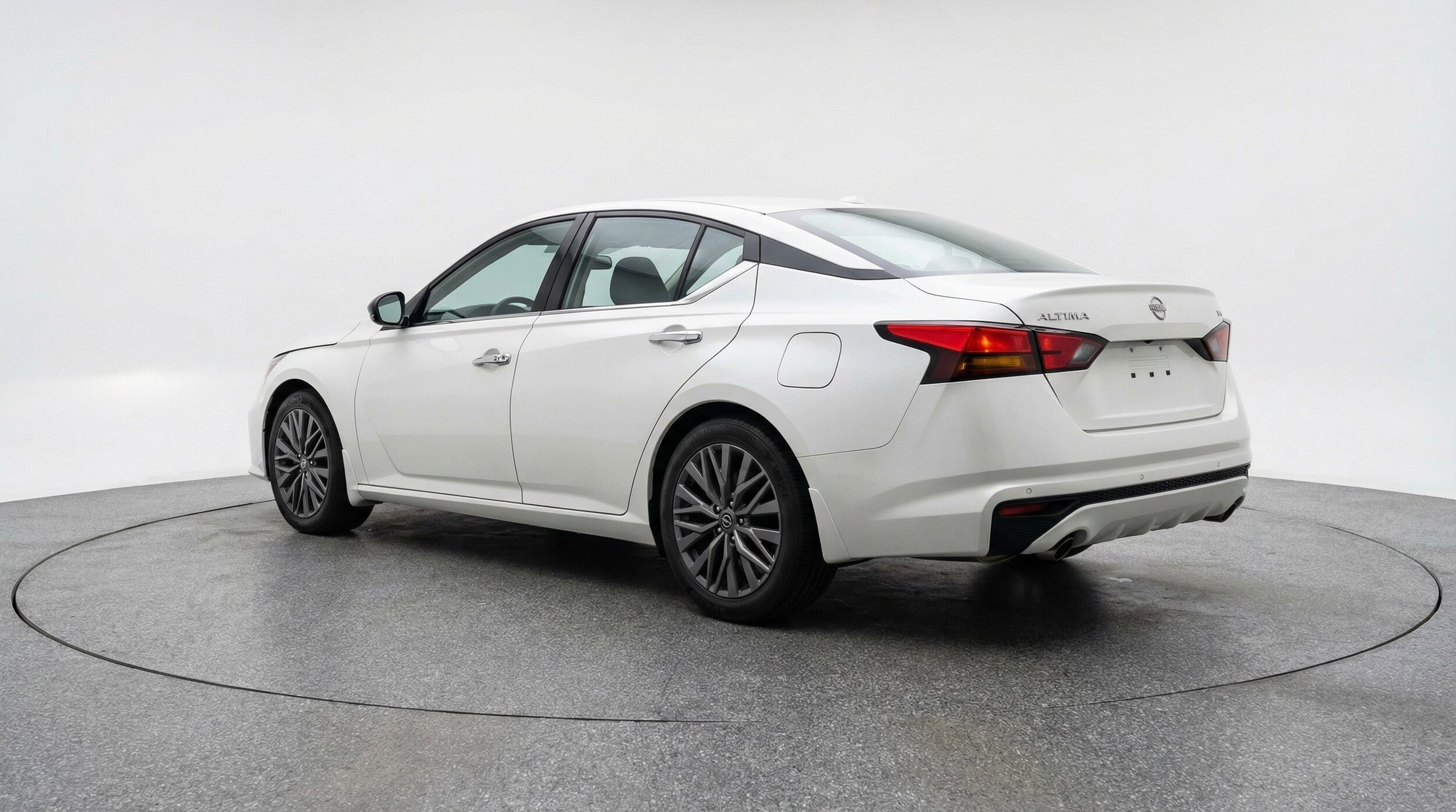 Thumbnail: 2025 Nissan Altima - 6