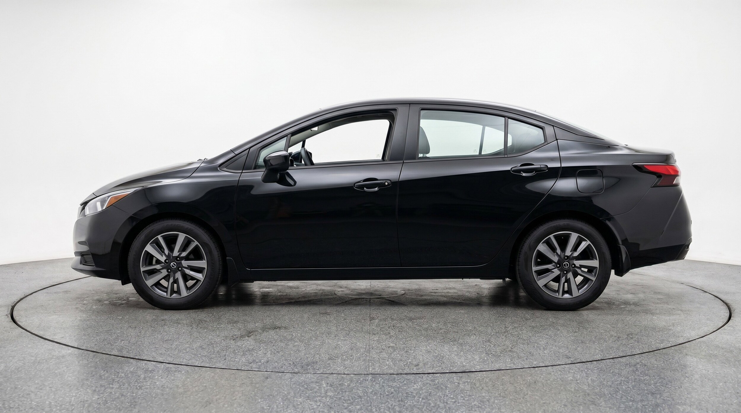 Thumbnail: 2025 Nissan Versa - 5