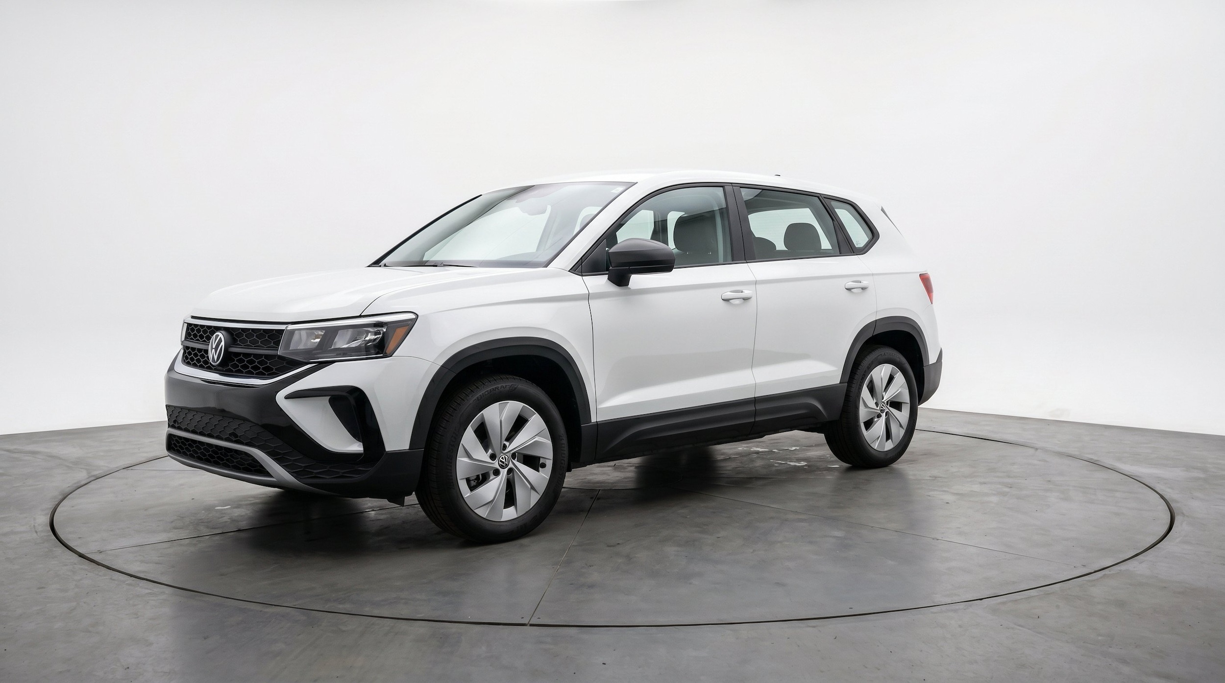 Thumbnail: 2026 Volkswagen Taos - 3