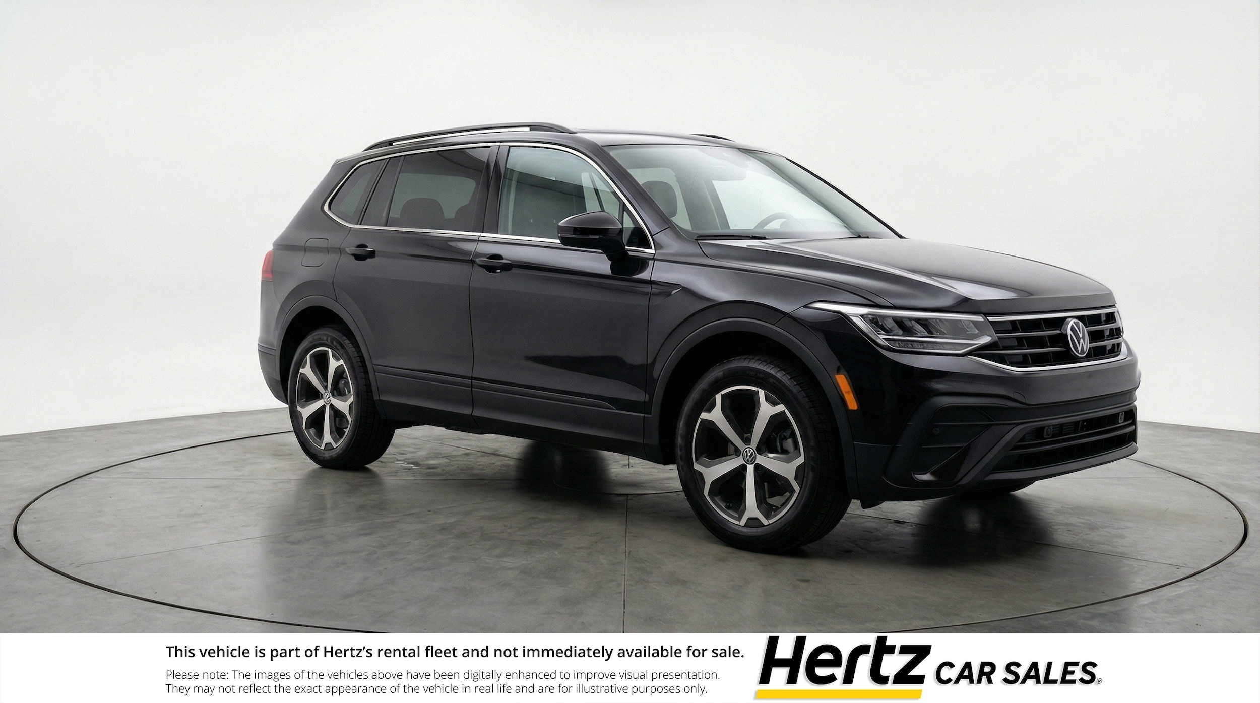 Thumbnail: 2026 Volkswagen Tiguan - 1