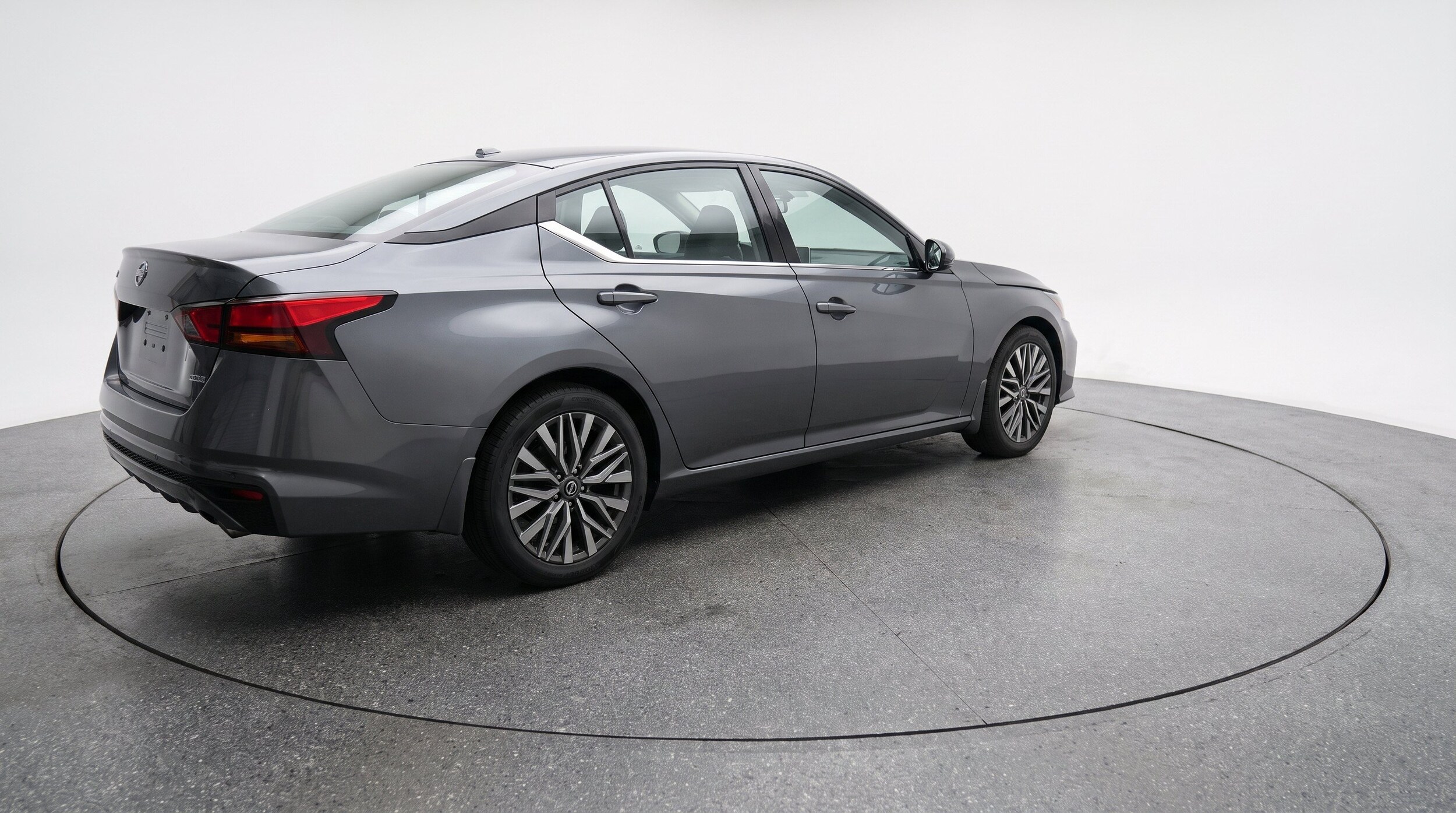 Thumbnail: 2025 Nissan Altima - 9