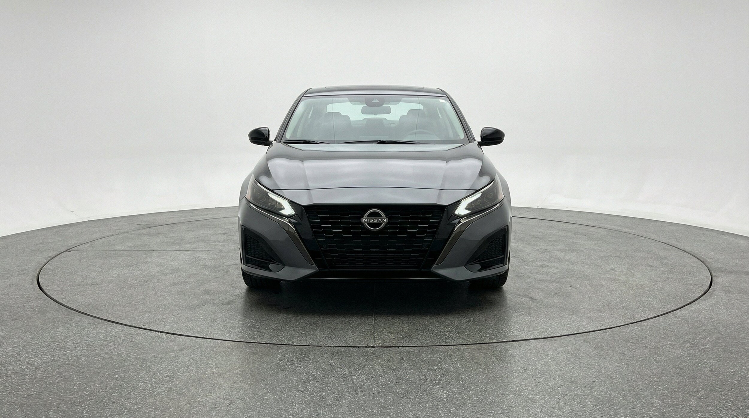 Thumbnail: 2025 Nissan Altima - 2