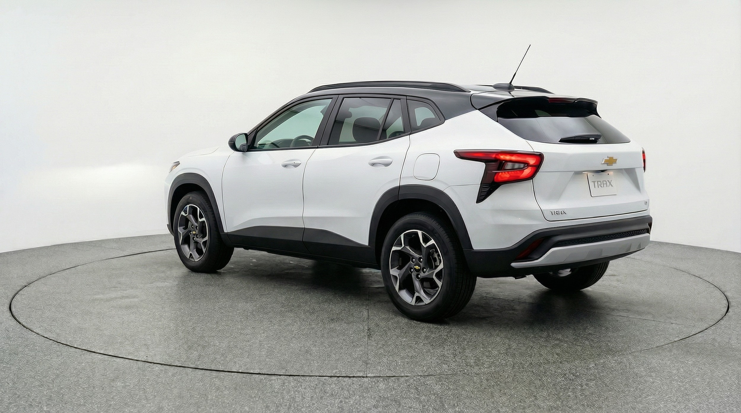 Thumbnail: 2025 Chevrolet Trax - 5