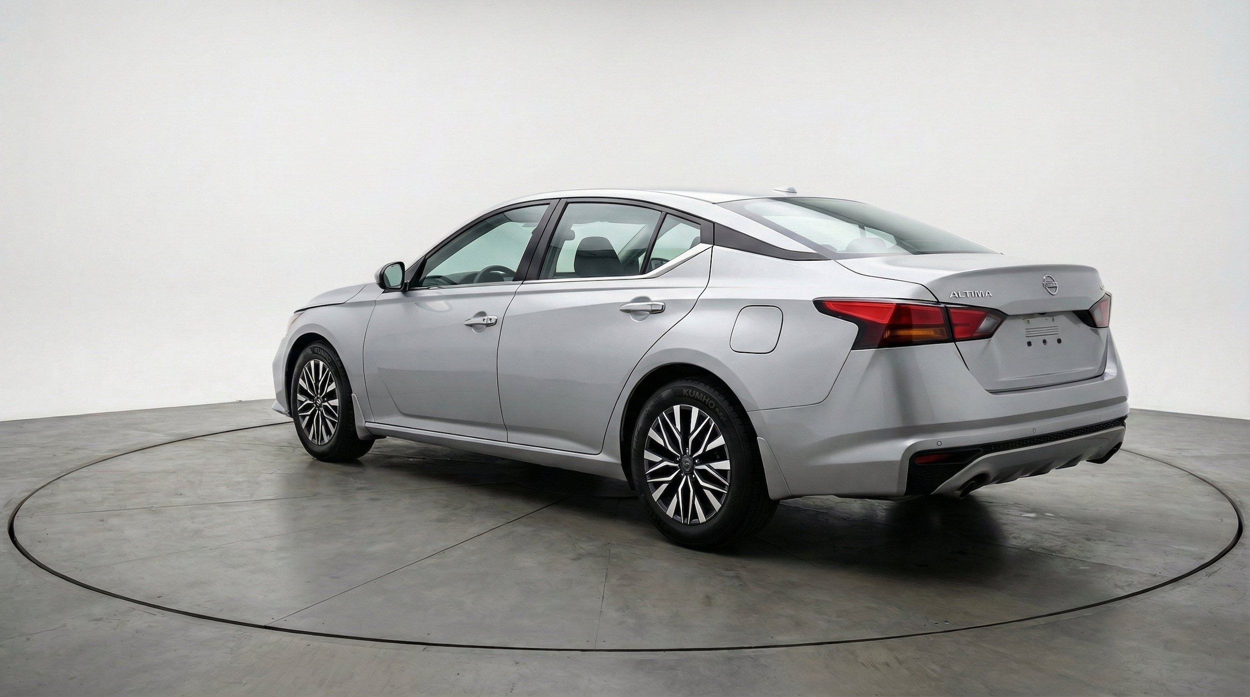 Thumbnail: 2025 Nissan Altima - 6