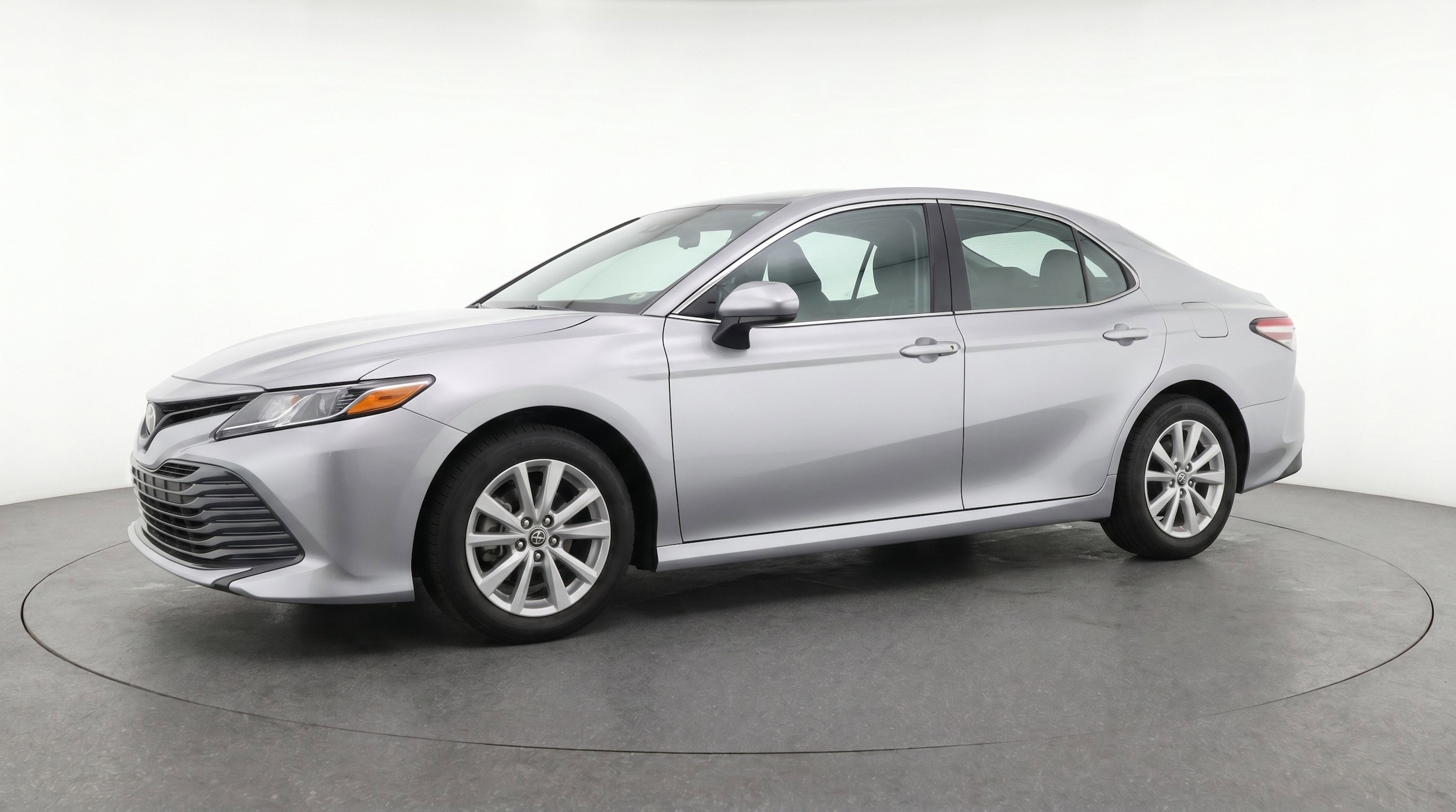 Thumbnail: 2025 Toyota Camry - 3
