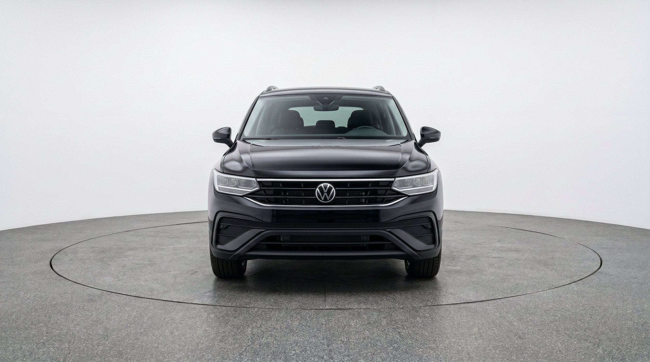 Thumbnail: 2026 Volkswagen Tiguan - 2